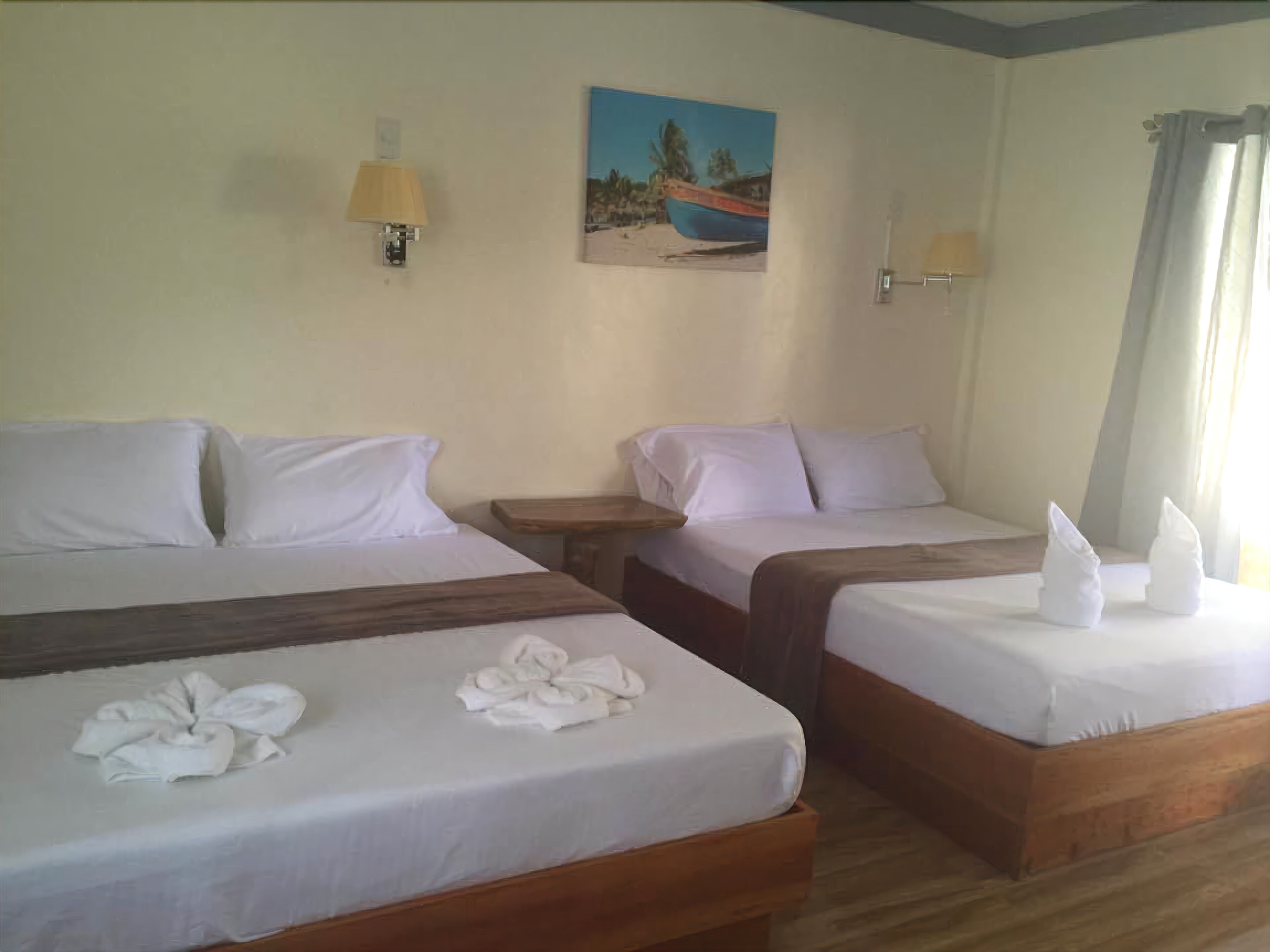 Aloha Seaside  Resort 3*