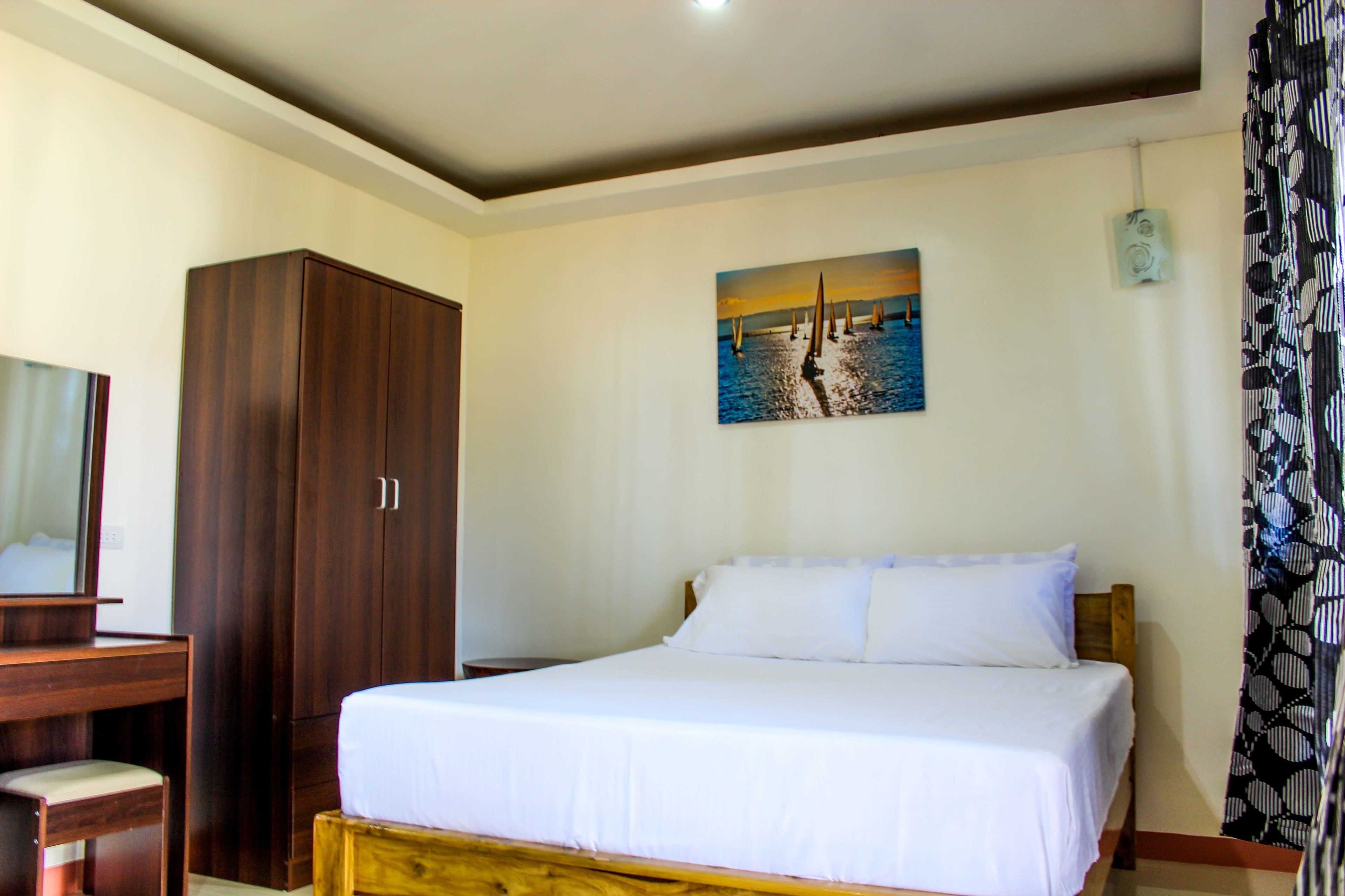 Aloha Seaside  Resort 3*
