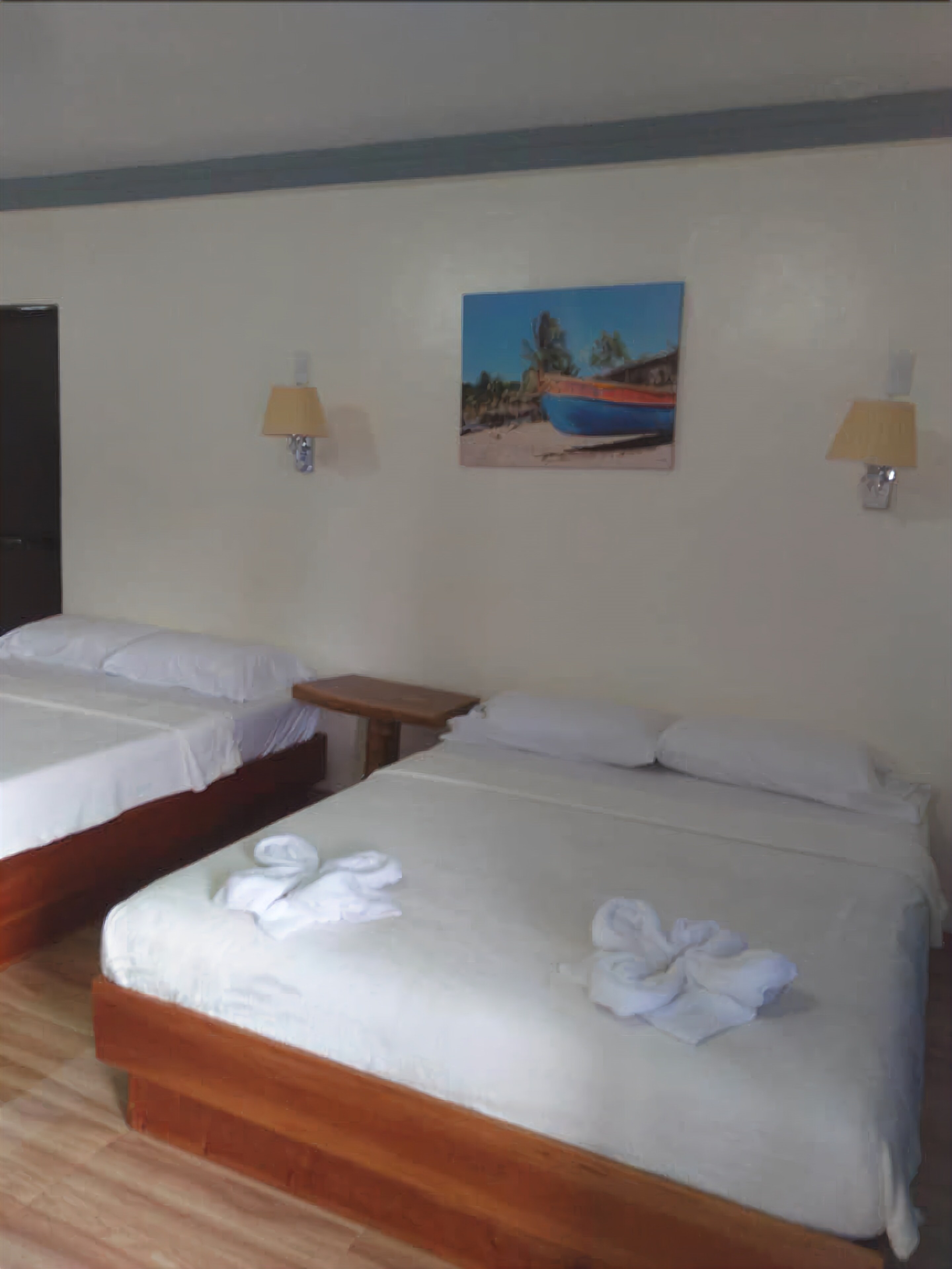 Aloha Seaside  Resort 3*