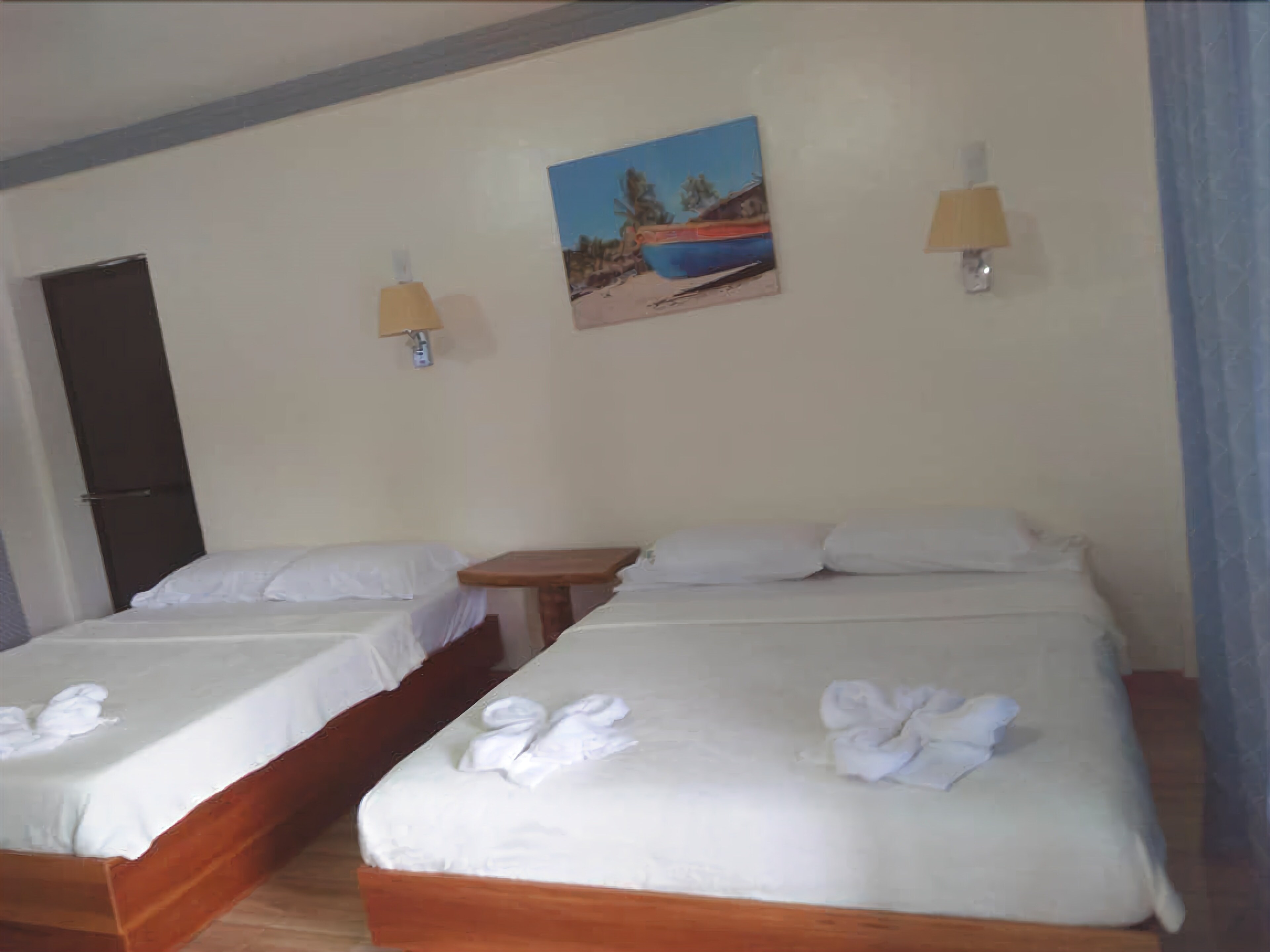 Aloha Seaside  Resort 3*