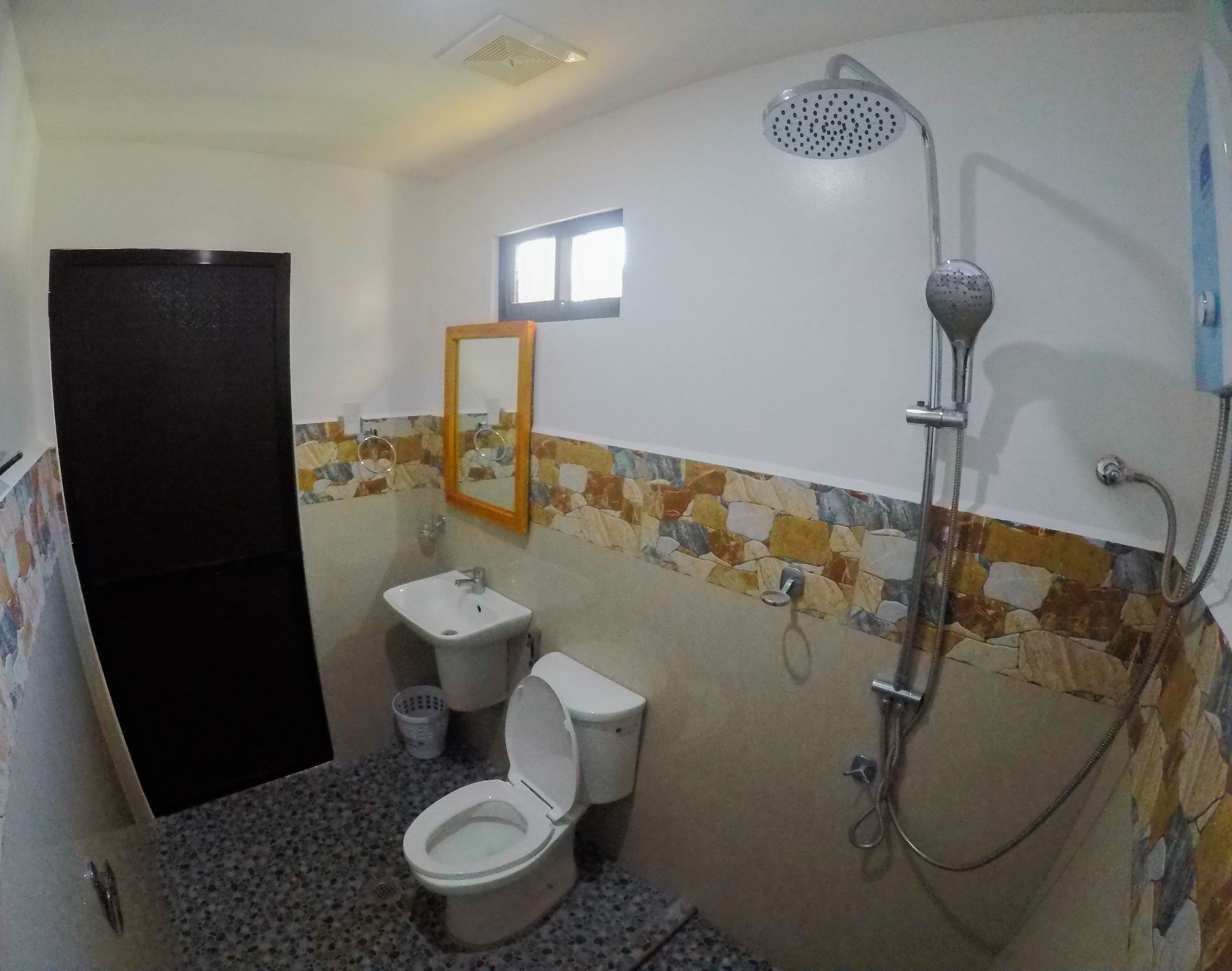 Aloha Seaside  Resort 3*