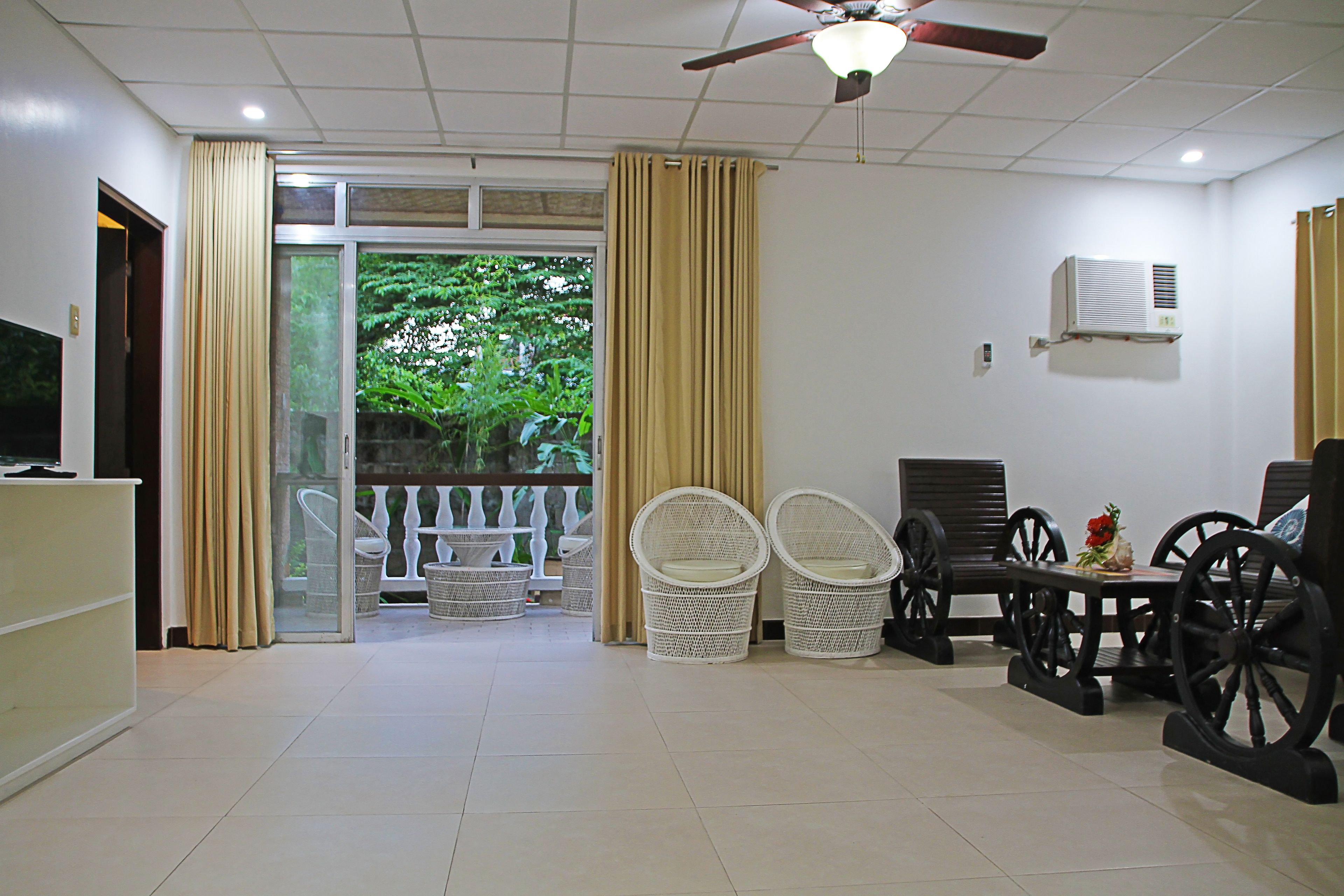 1888 Beach Resort 2*