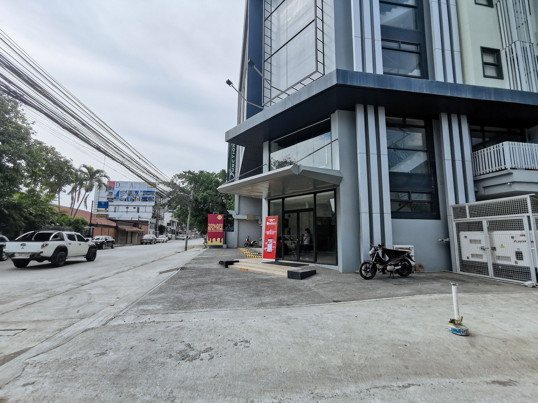 RedDoorz Plus near Bangko Sentral ng Pilipinas Davao 3*