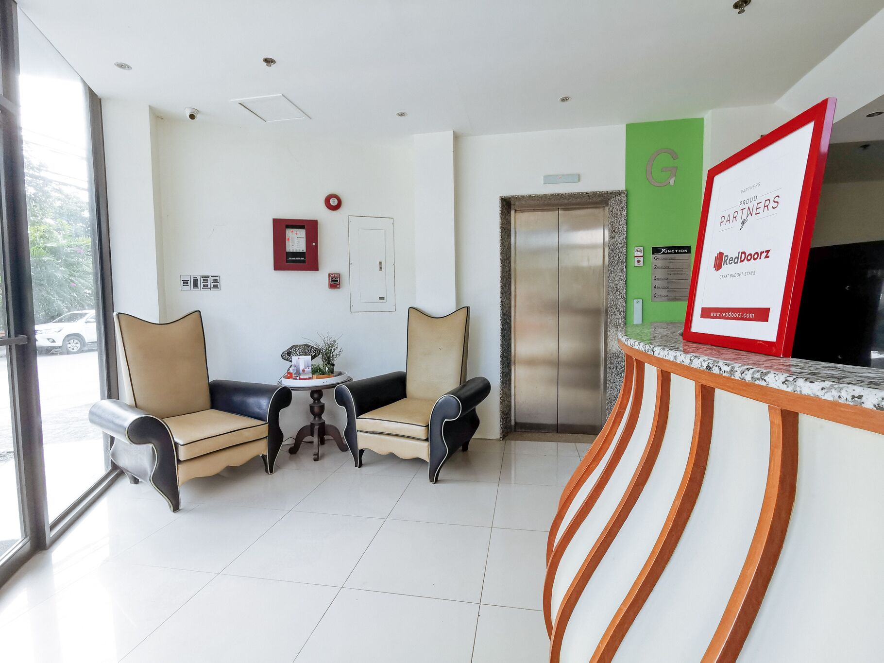 RedDoorz Plus near Bangko Sentral ng Pilipinas Davao 3*