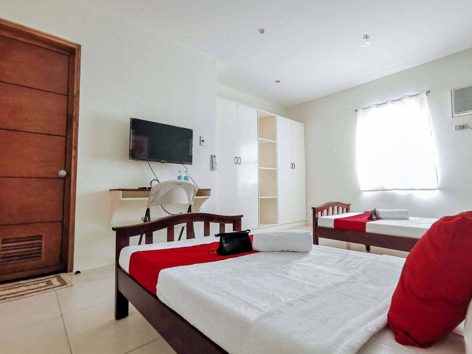 RedDoorz Plus near Bangko Sentral ng Pilipinas Davao 3*