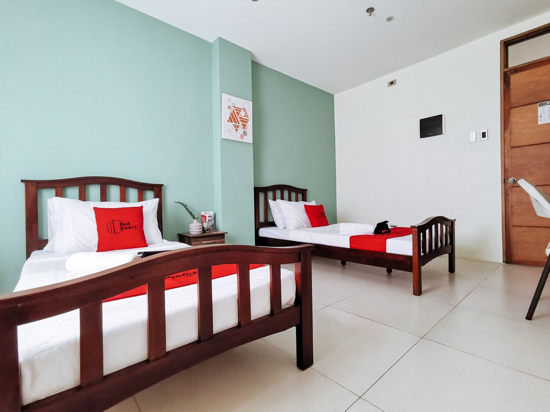 RedDoorz Plus near Bangko Sentral ng Pilipinas Davao 3*