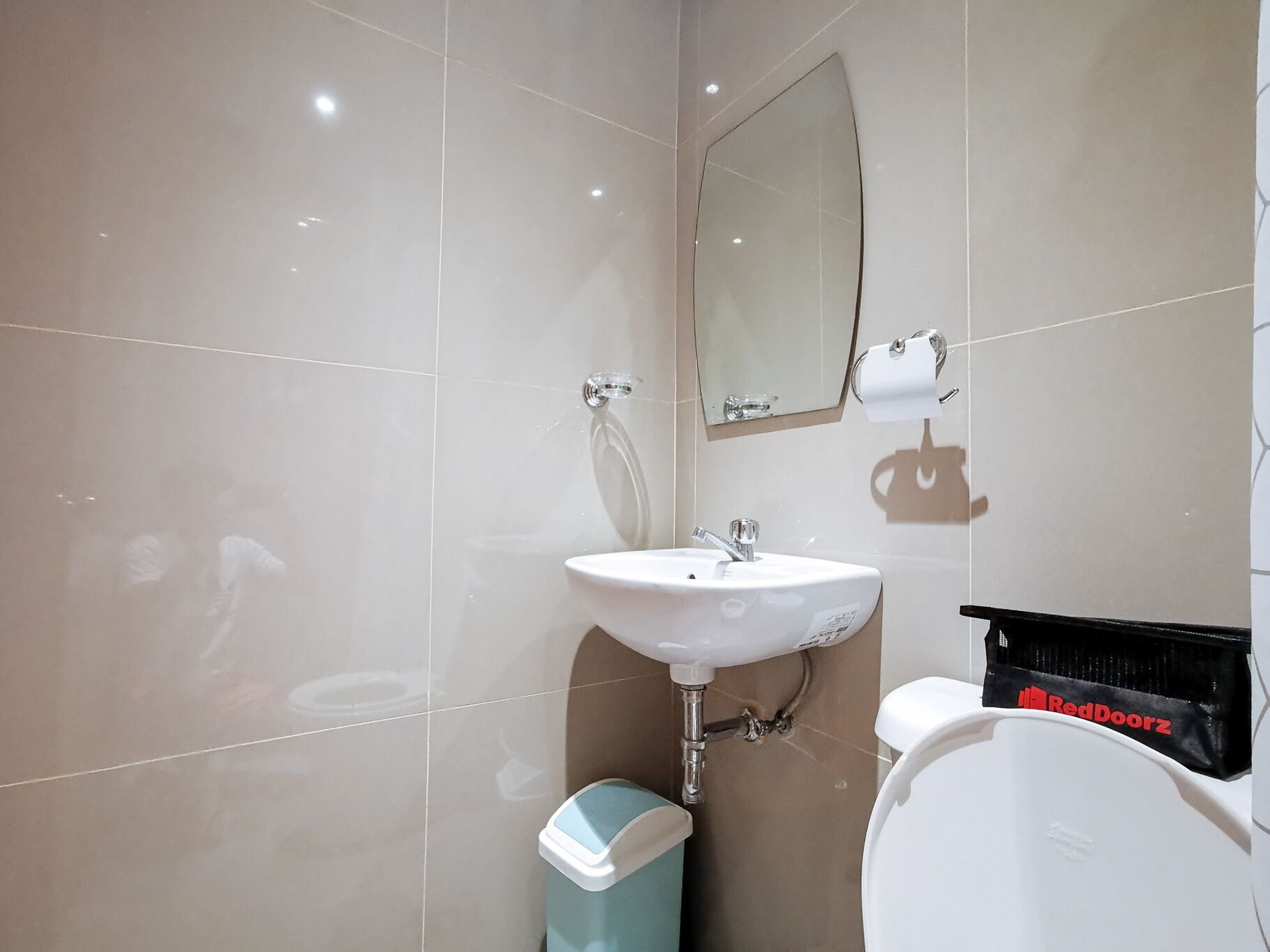 RedDoorz Plus near Bangko Sentral ng Pilipinas Davao 3*