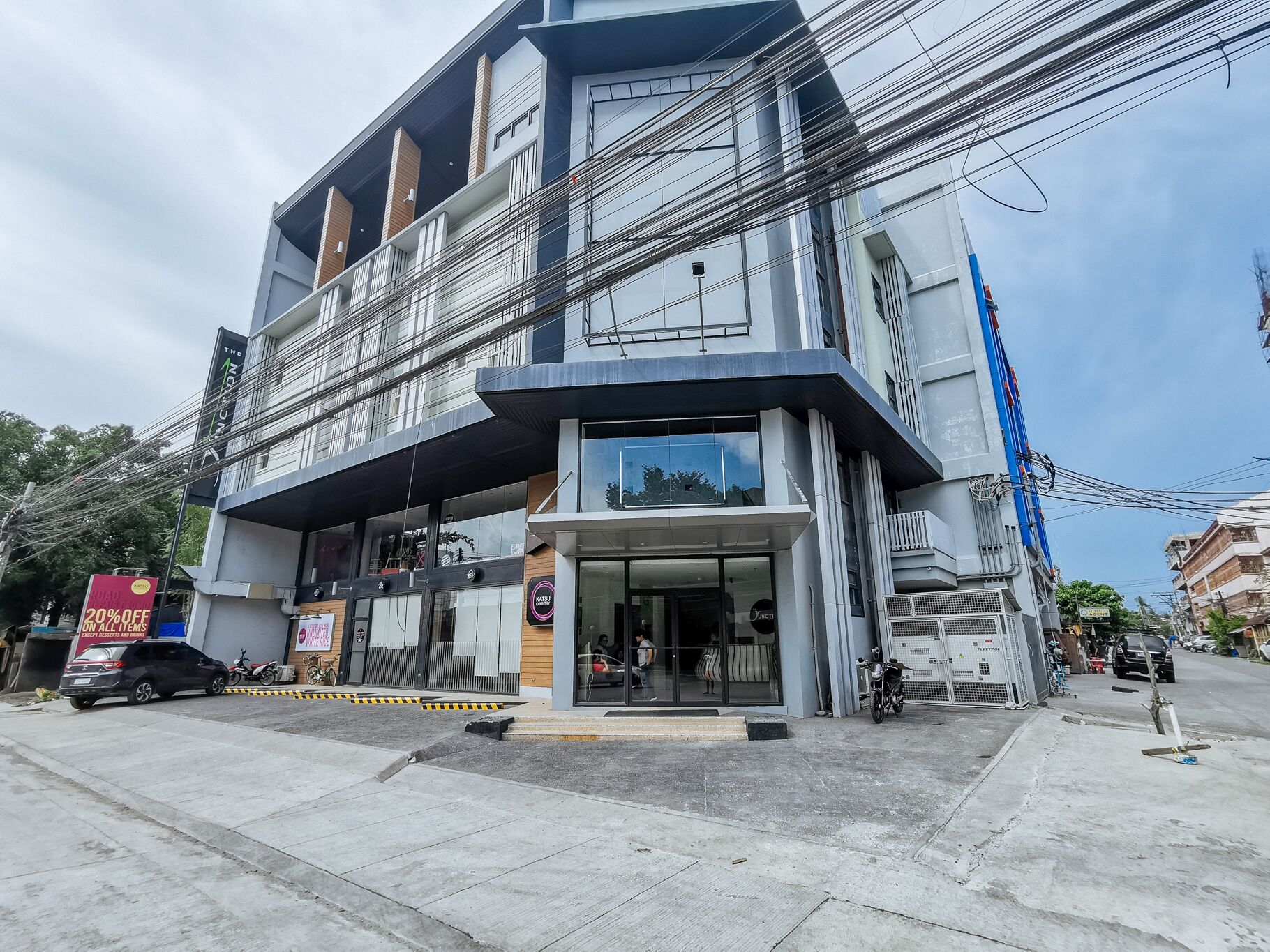 RedDoorz Plus near Bangko Sentral ng Pilipinas Davao 3*