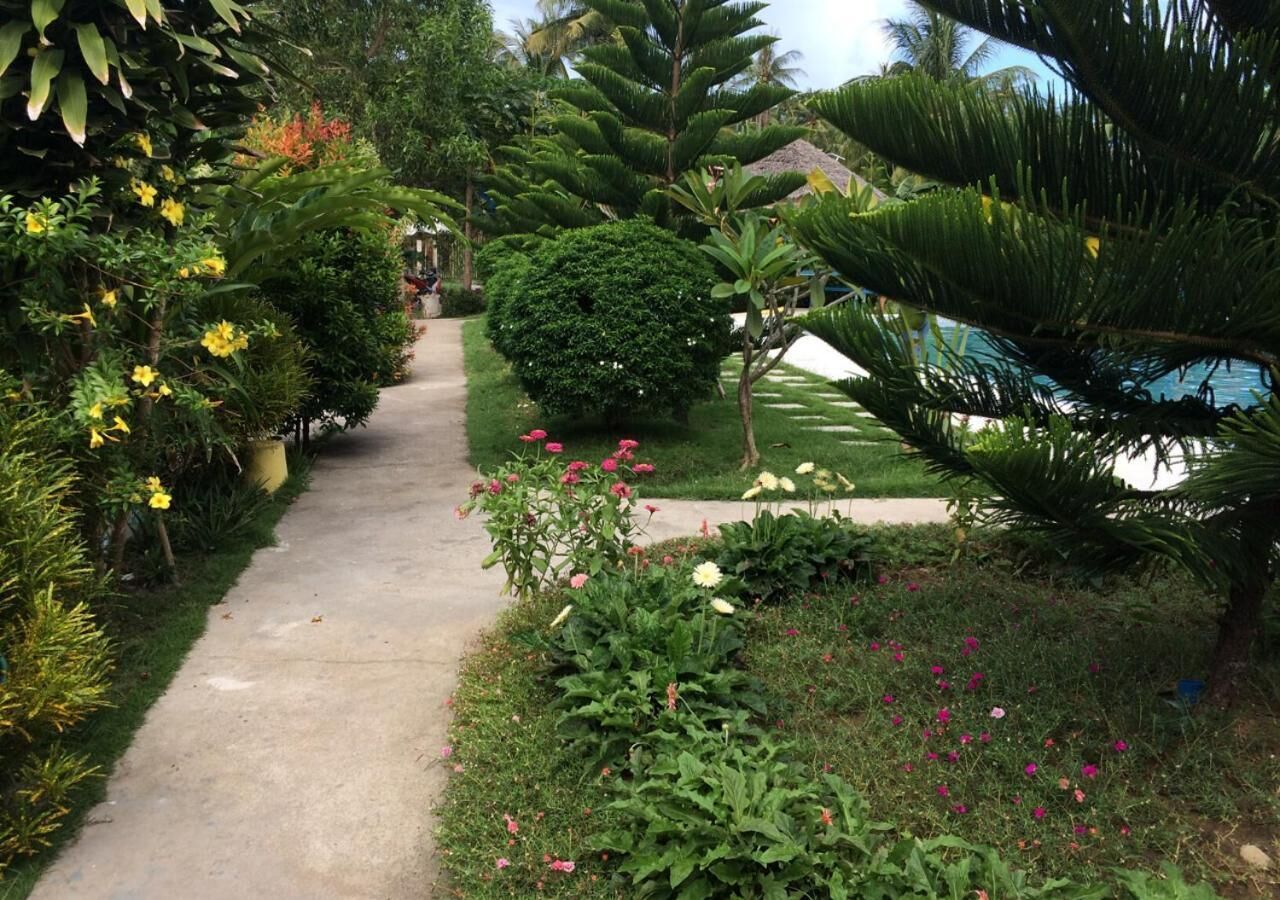 Sweet Water Resort 3*