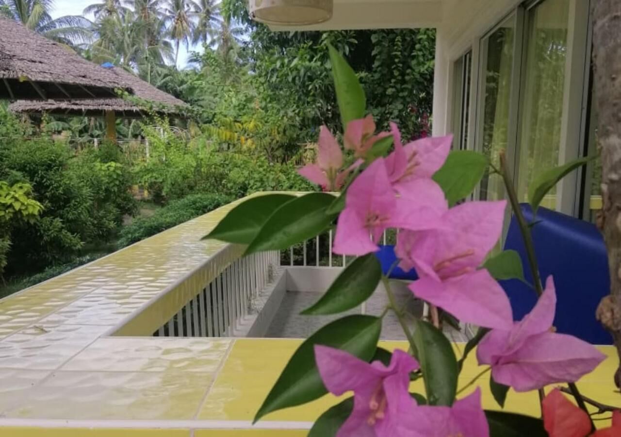 Sweet Water Resort 3*