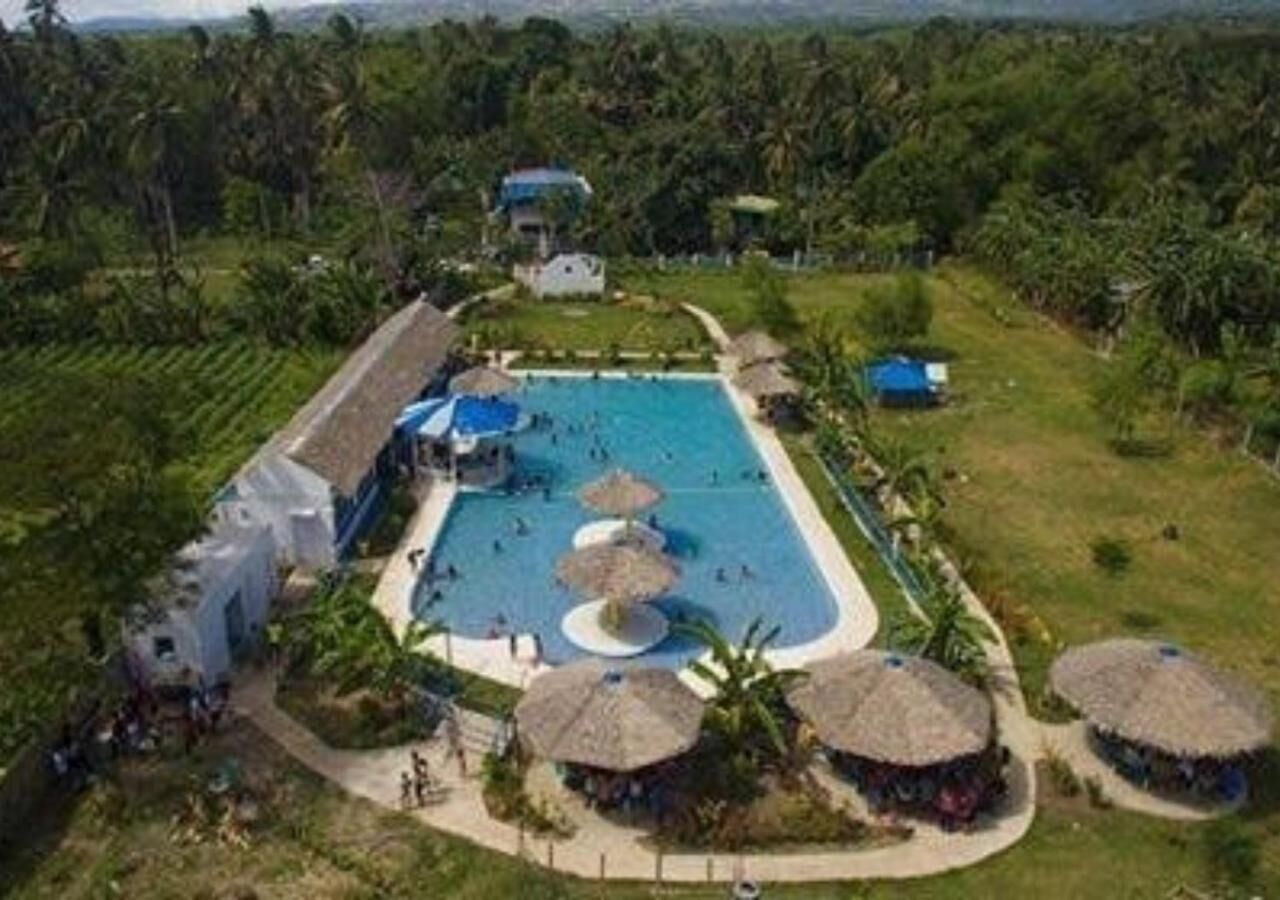 Sweet Water Resort 3*