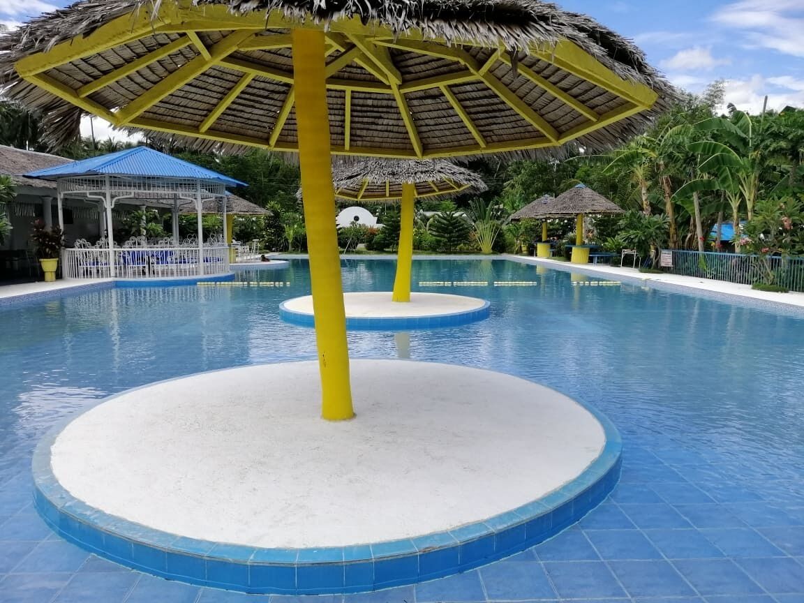 Sweet Water Resort 3*