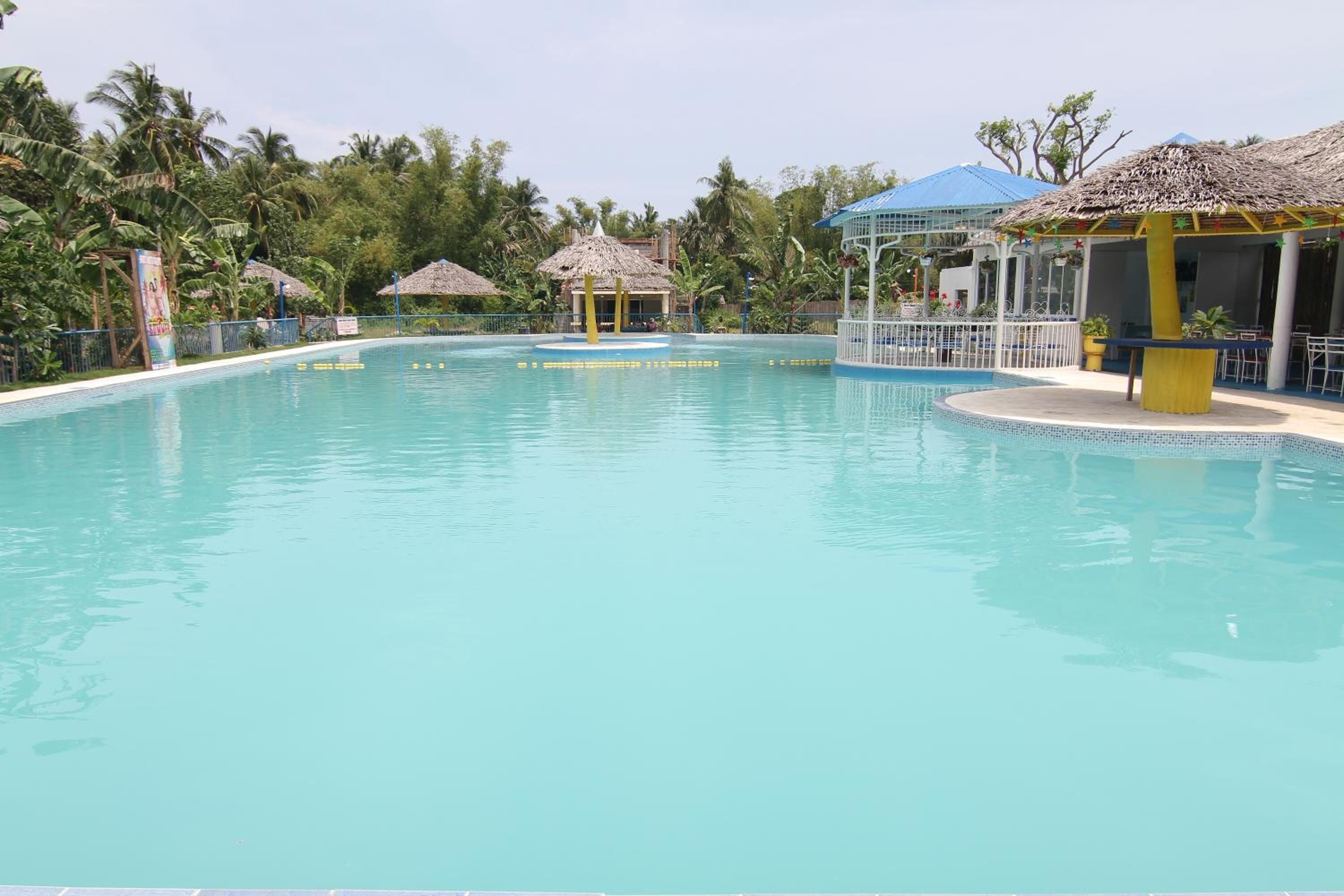 Sweet Water Resort 3*