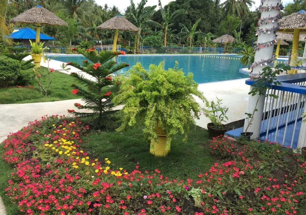 Sweet Water Resort 3*