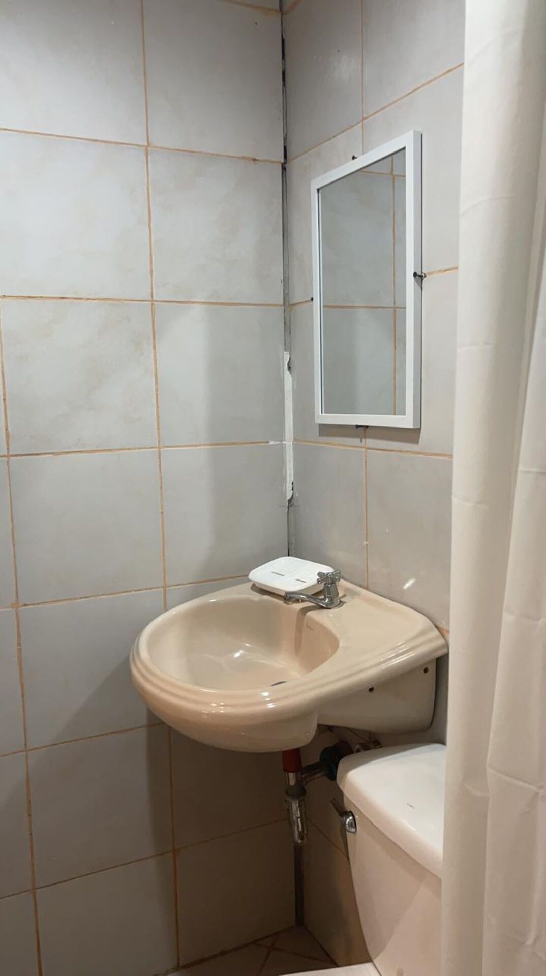 OYO 809 Crowne One Condo 2*