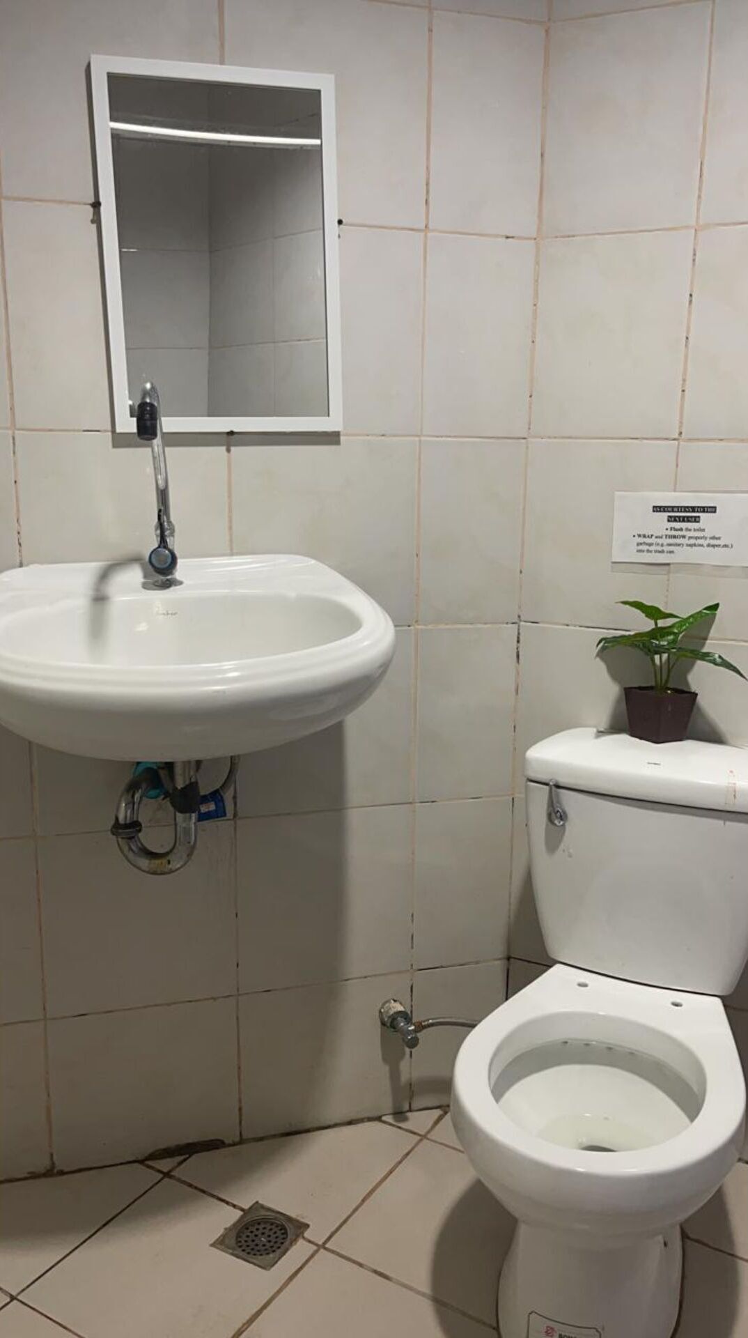 OYO 809 Crowne One Condo 2*