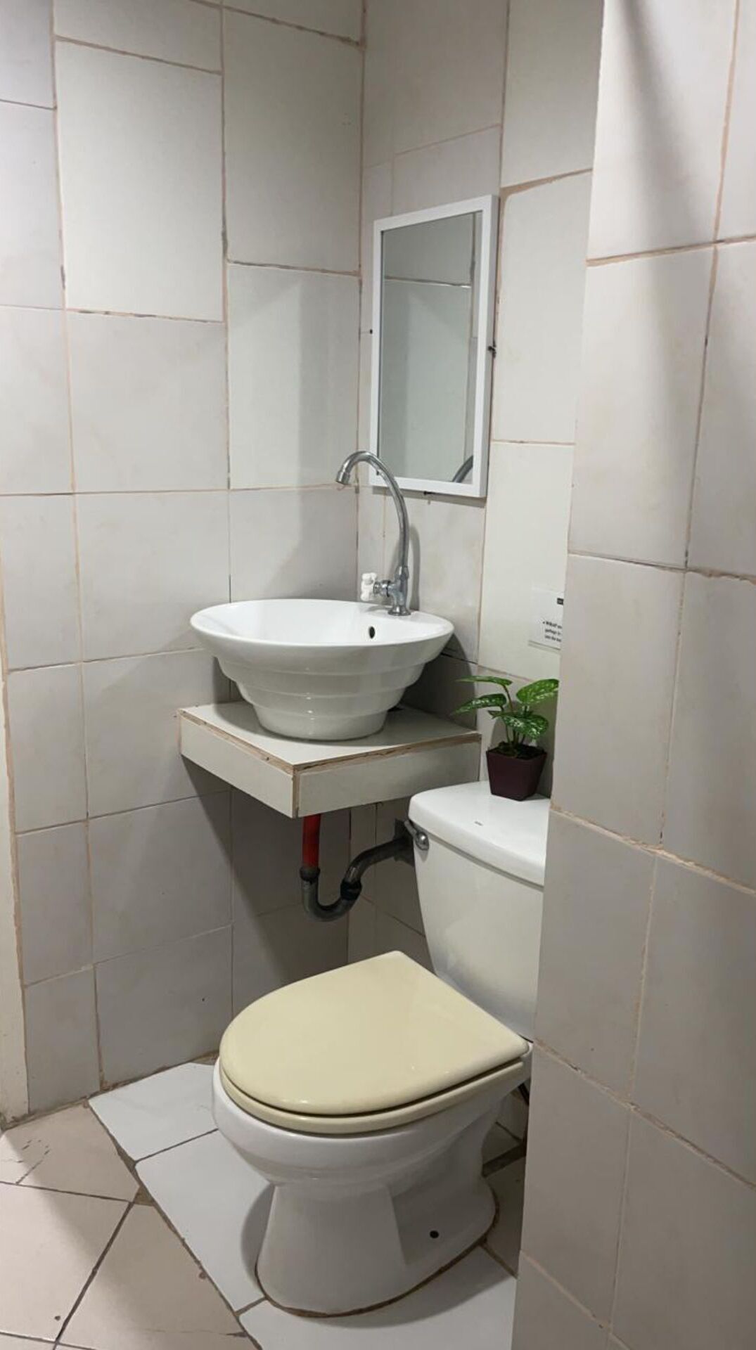 OYO 809 Crowne One Condo 2*