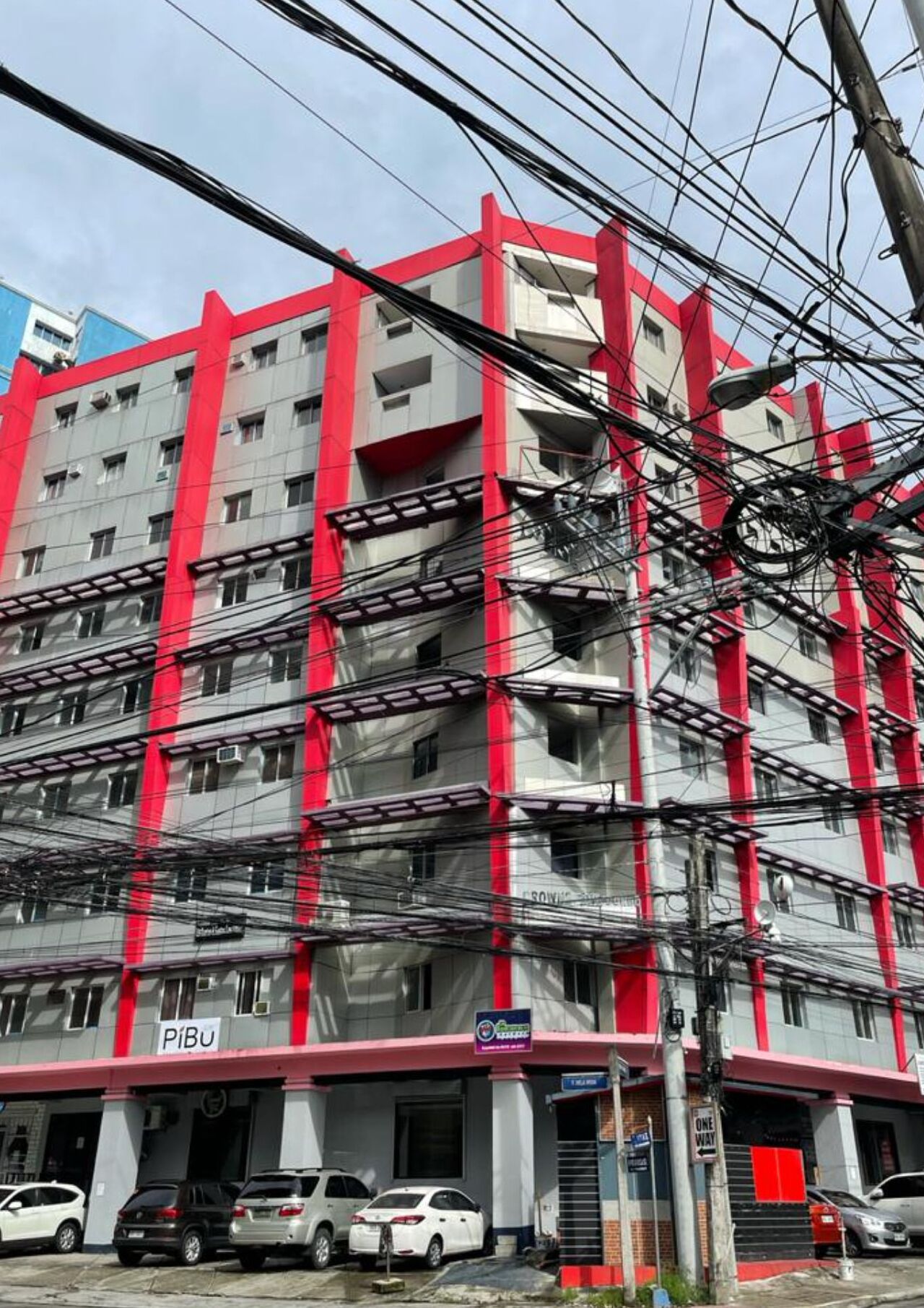 OYO 809 Crowne One Condo 2*