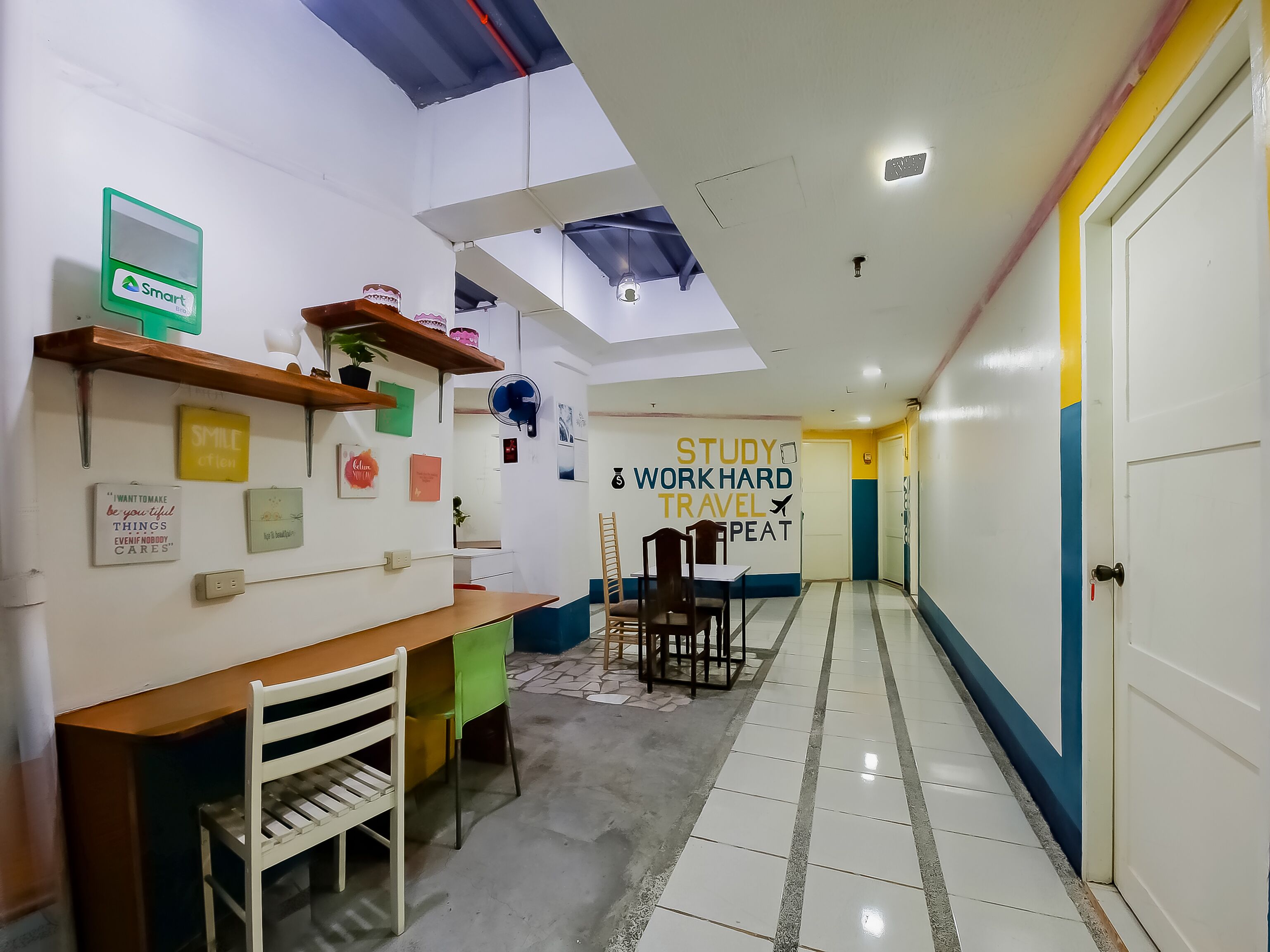 OYO 809 Crowne One Condo 2*
