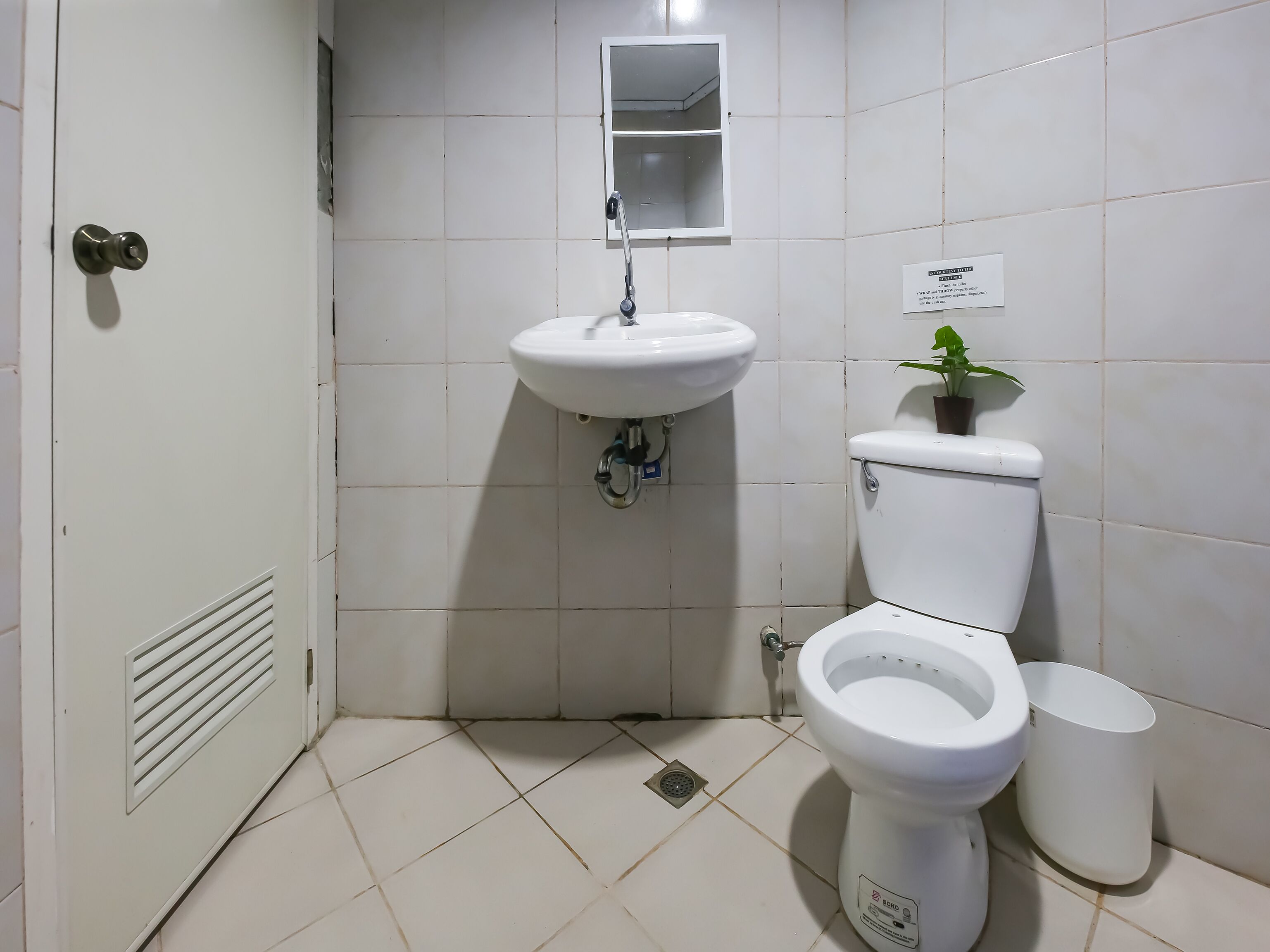 OYO 809 Crowne One Condo 2*