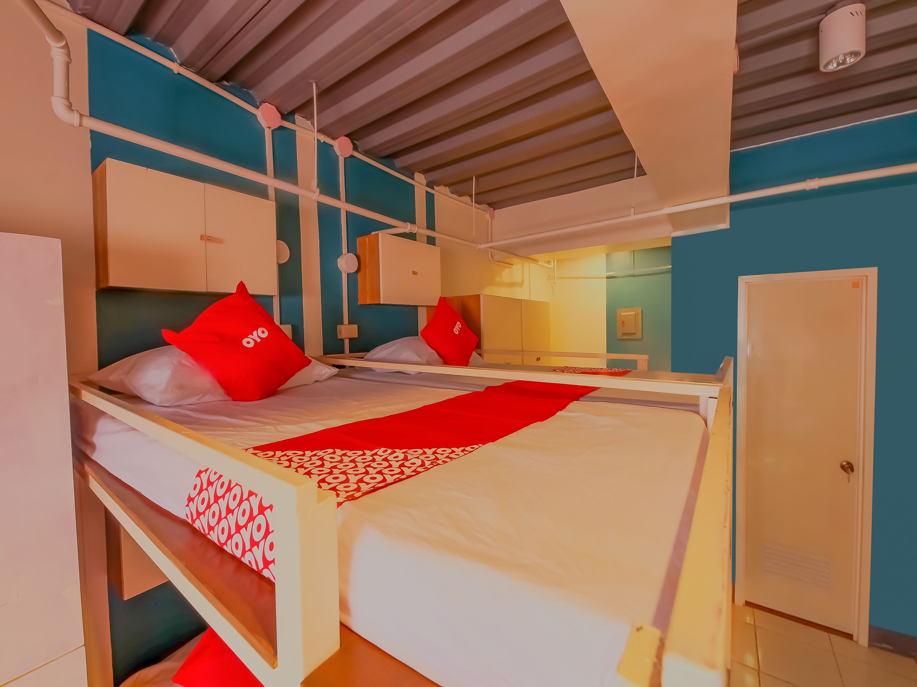 OYO 809 Crowne One Condo 2*