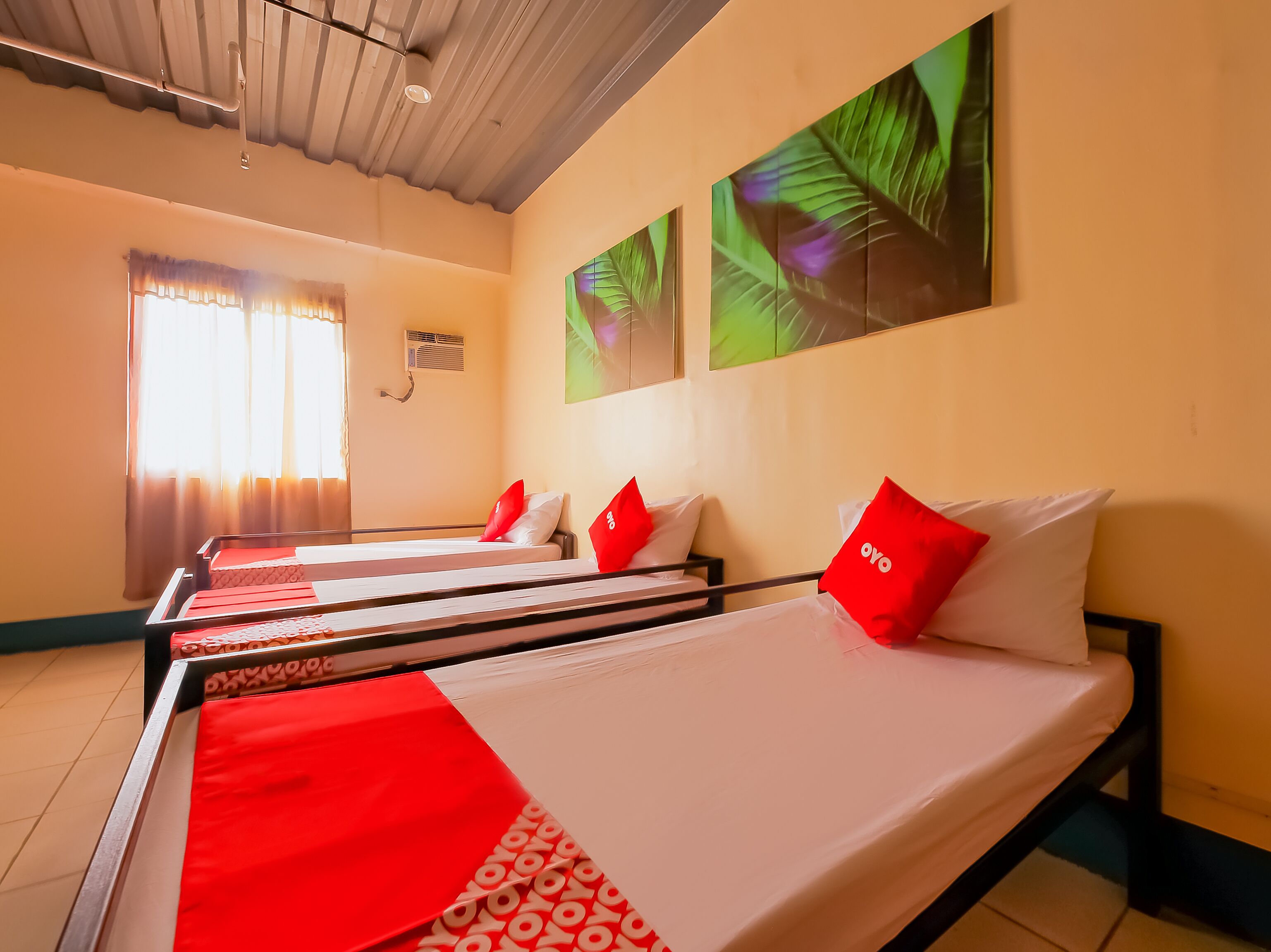 OYO 809 Crowne One Condo 2*