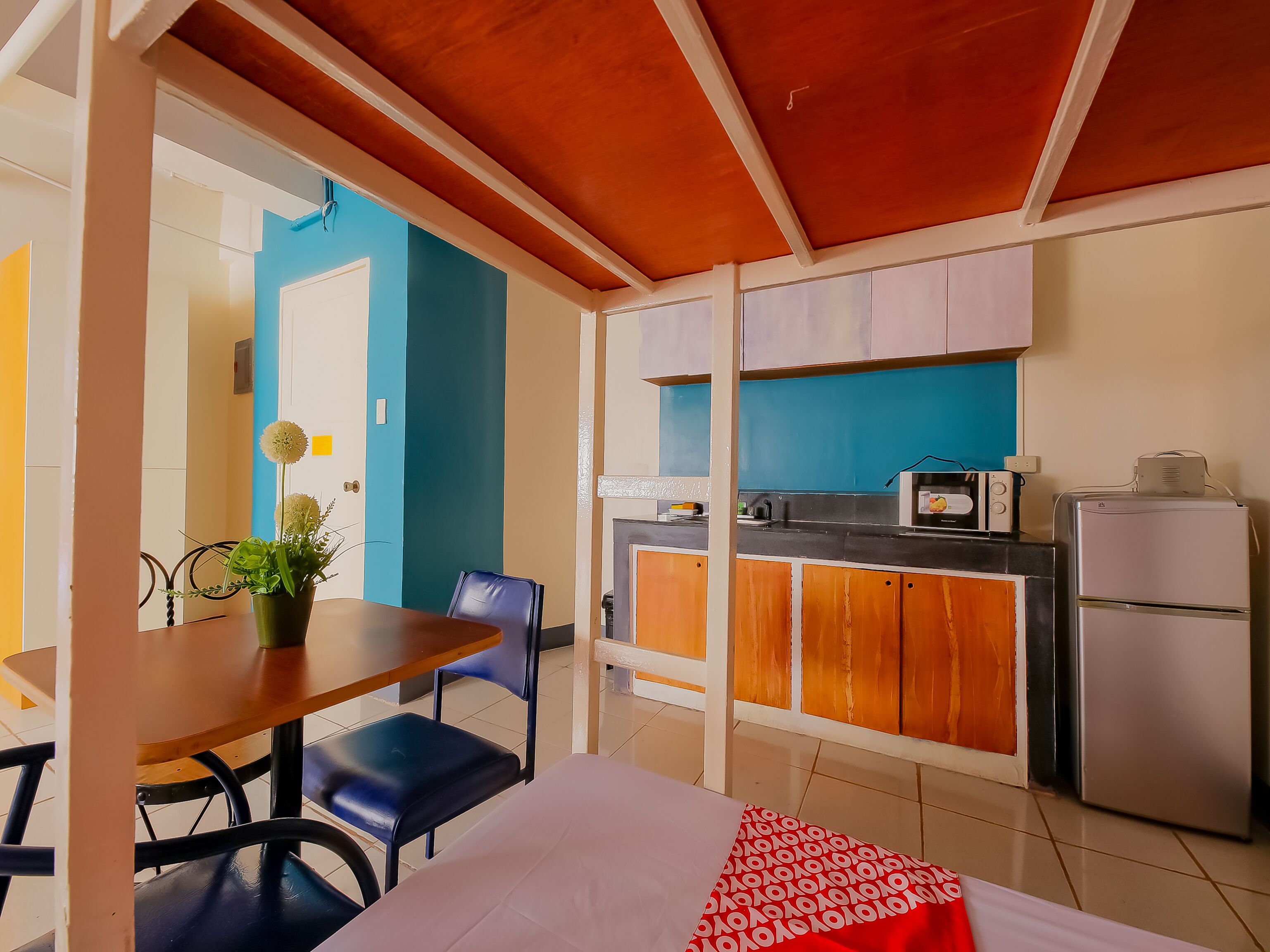 OYO 809 Crowne One Condo 2*