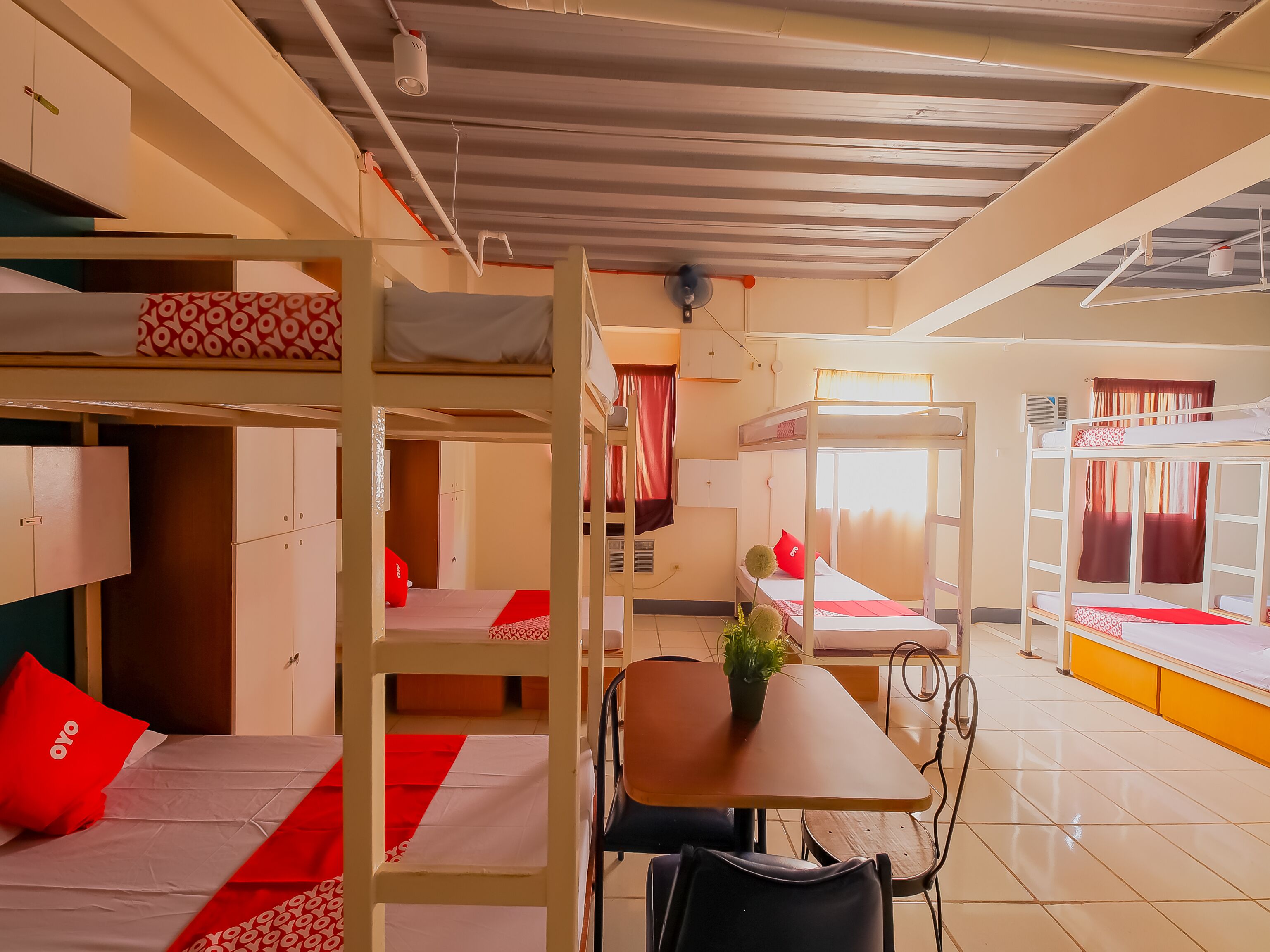 OYO 809 Crowne One Condo 2*