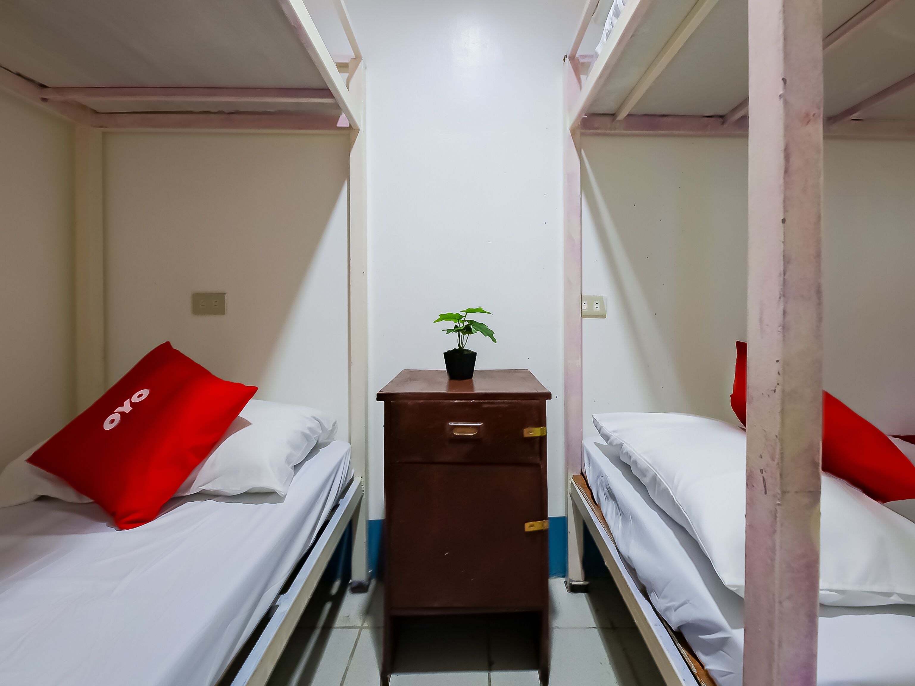 OYO 809 Crowne One Condo 2*