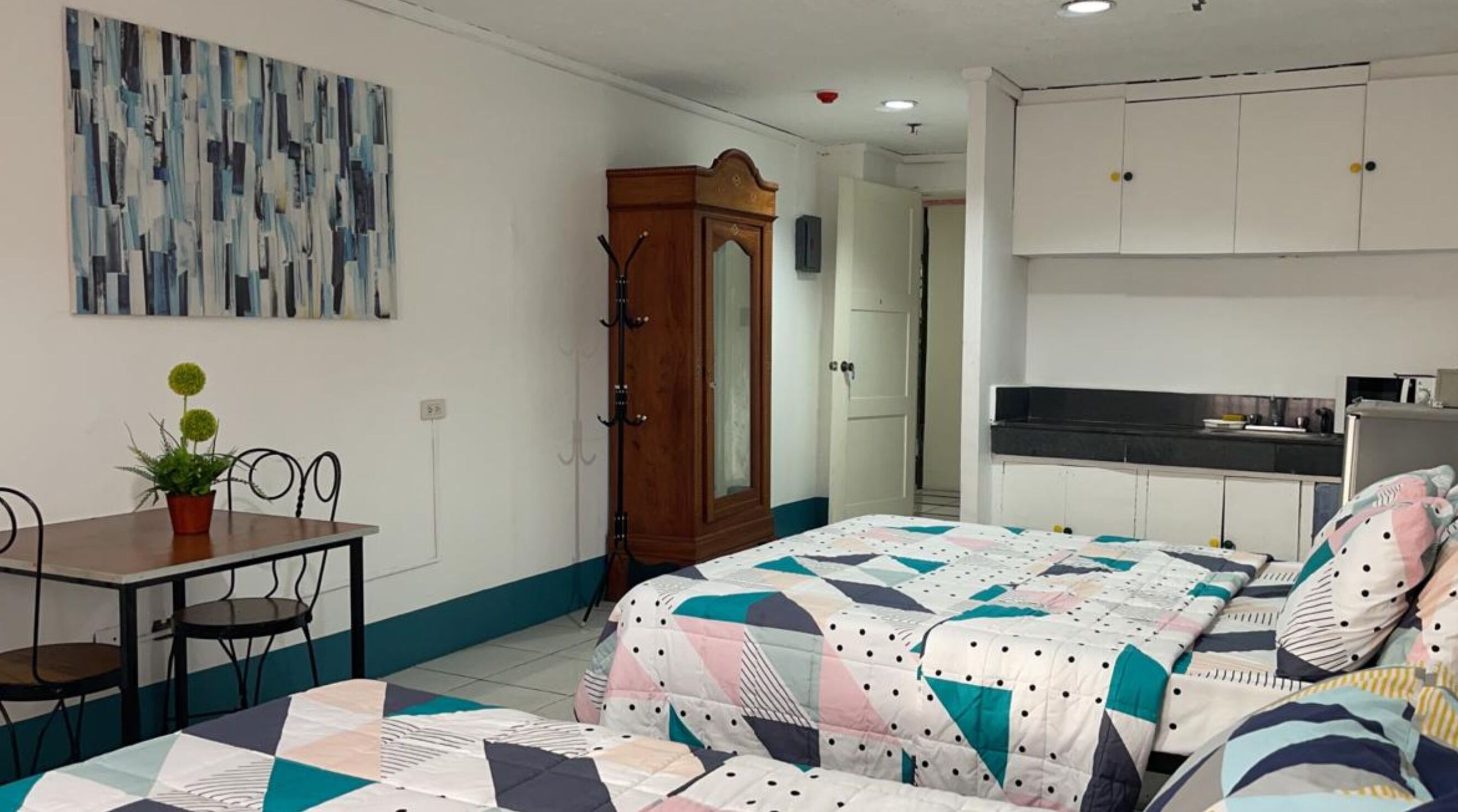 OYO 809 Crowne One Condo 2*
