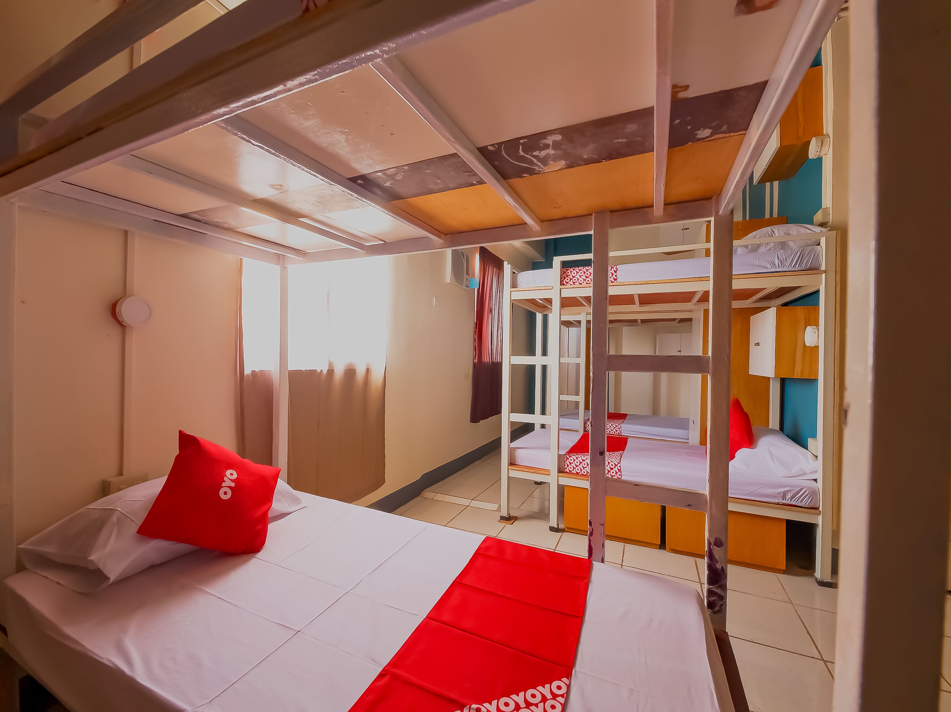 OYO 809 Crowne One Condo 2*