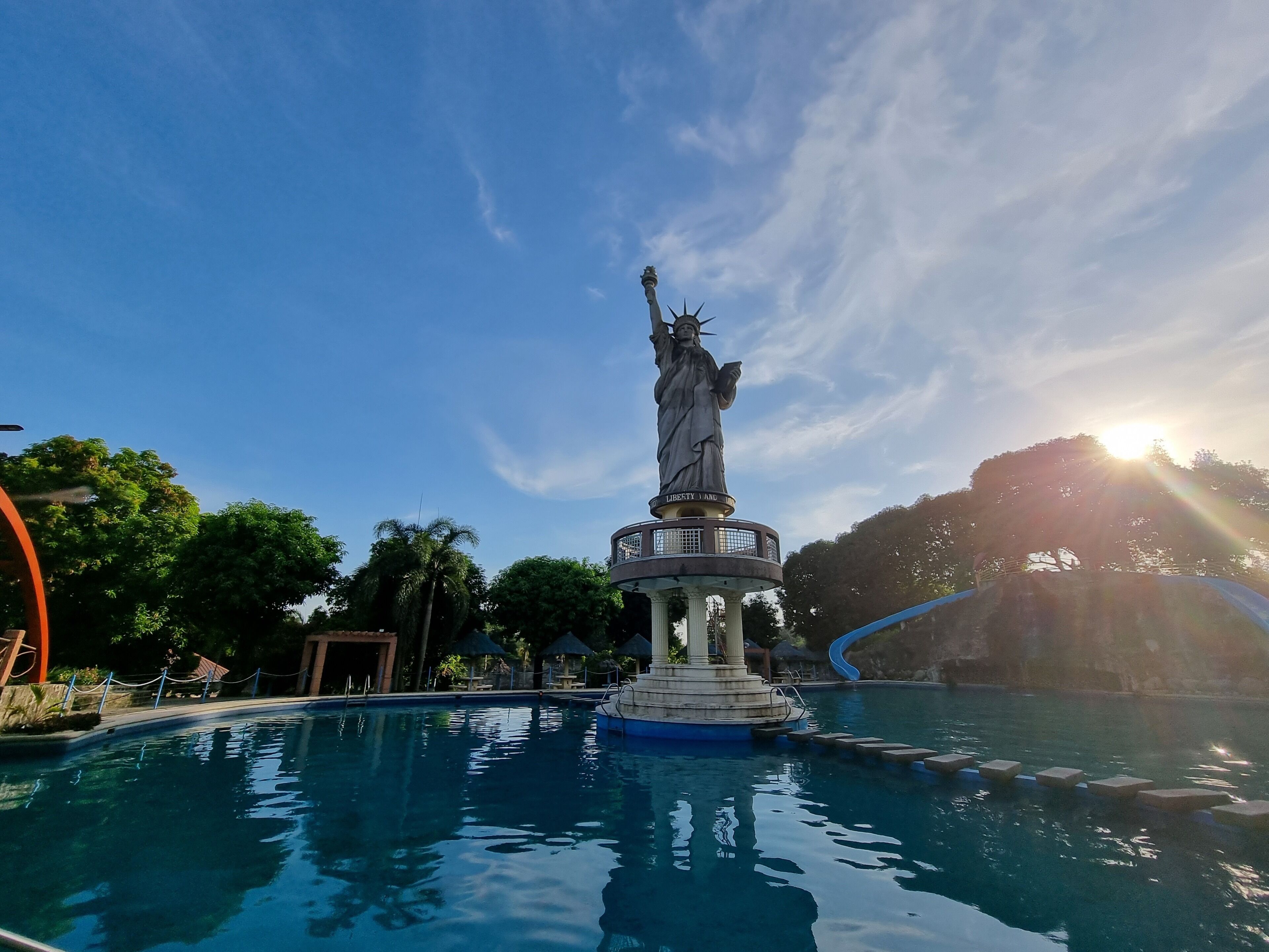 Libertyland Waterpark Resort 2*