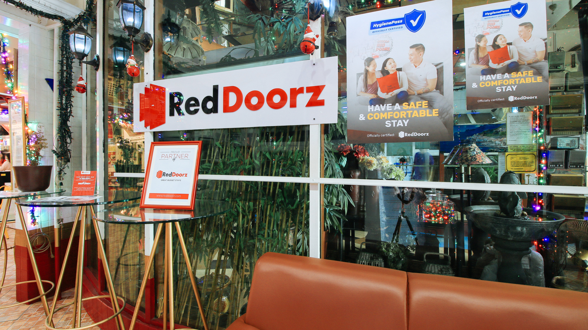 RedDoorz @ The Providence Tower 2*