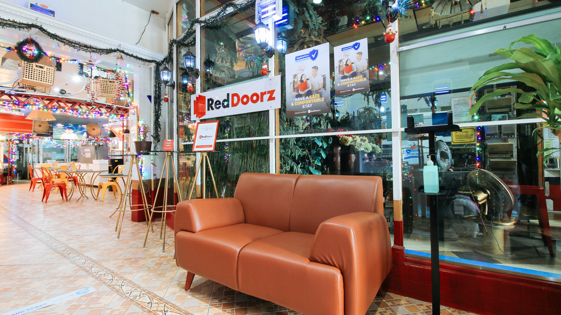 RedDoorz @ The Providence Tower 2*