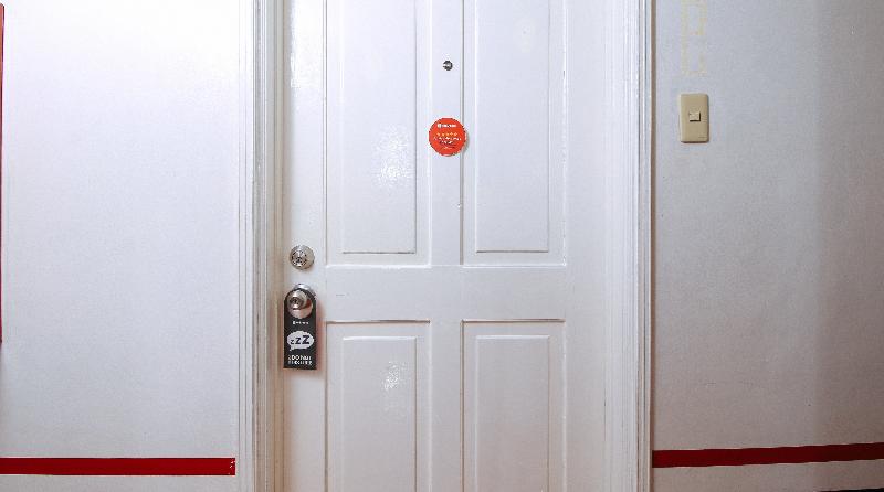 RedDoorz @ The Providence Tower 2*
