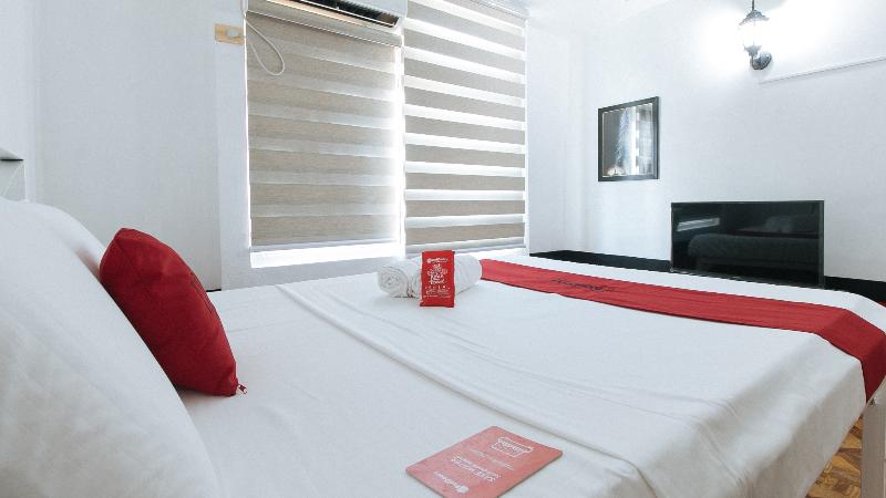 RedDoorz @ The Providence Tower 2*
