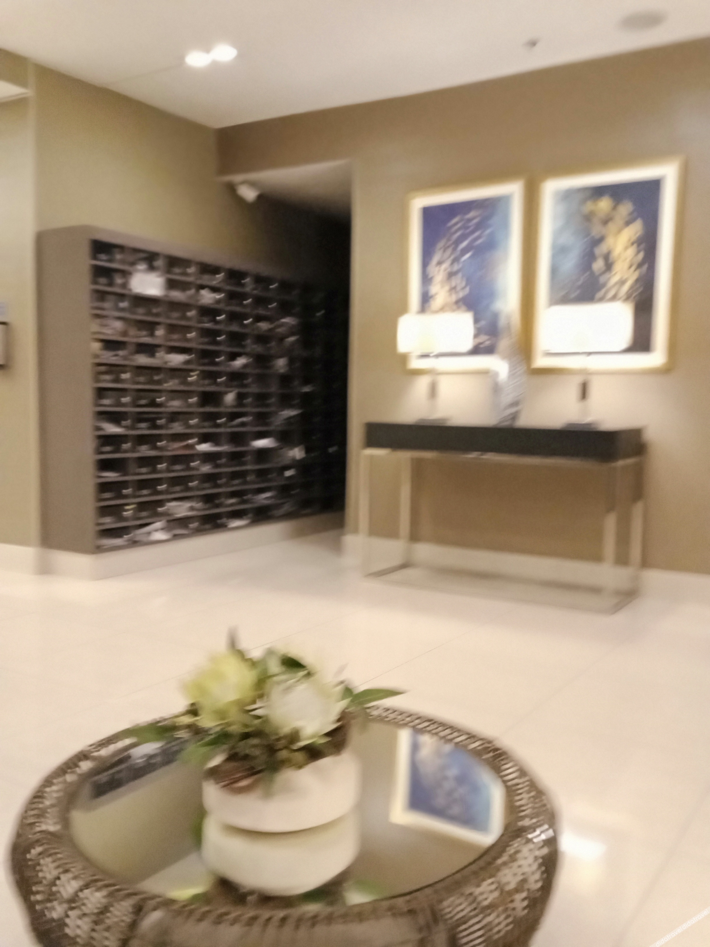 Chin's Place Sea Residences MOA 0*