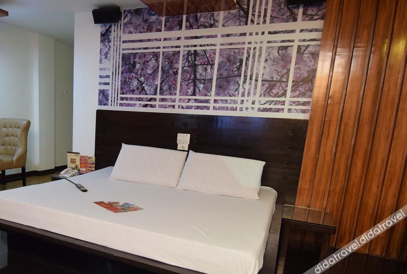 Hotel Sogo Alabang South Road 3*