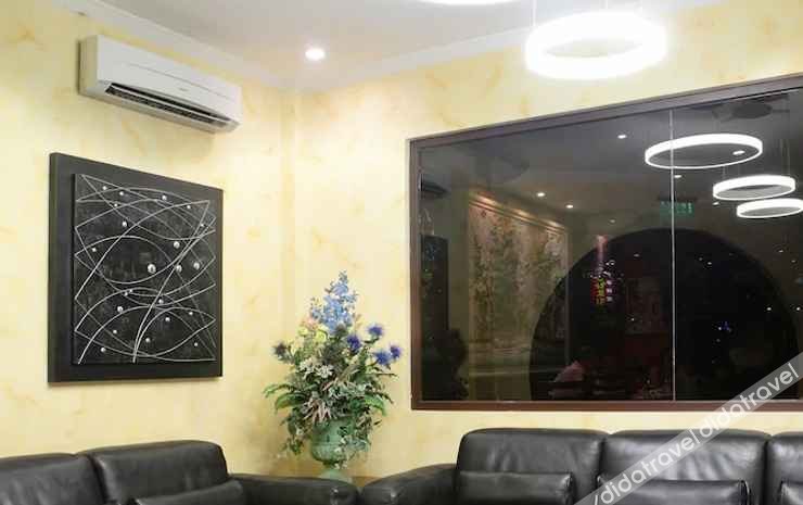 Queens Hotel Angeles City 4*