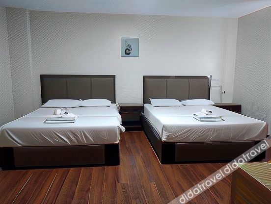 Meaco Royal Hotel-Binan 2*