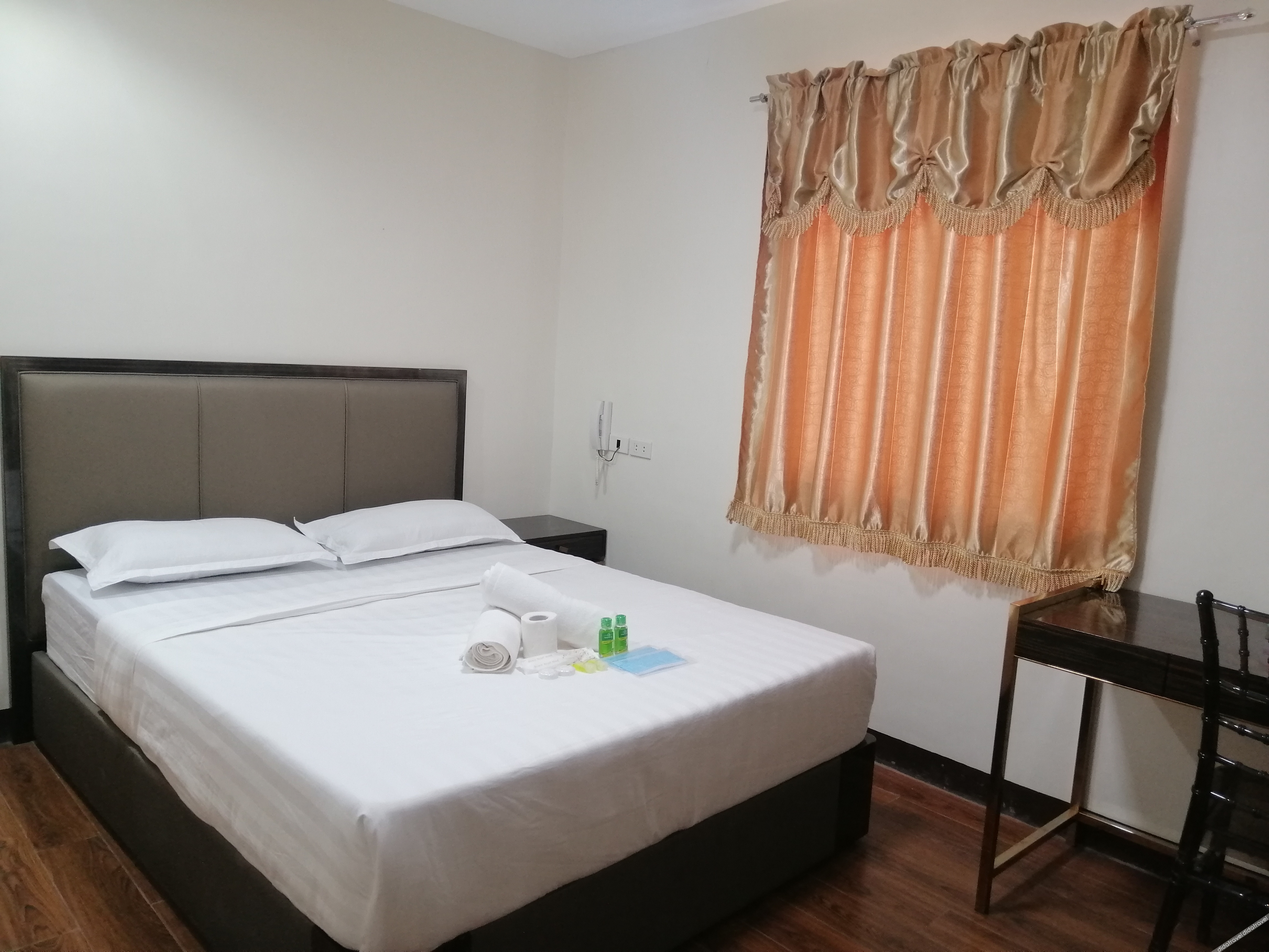 Meaco Royal Hotel-Binan 2*
