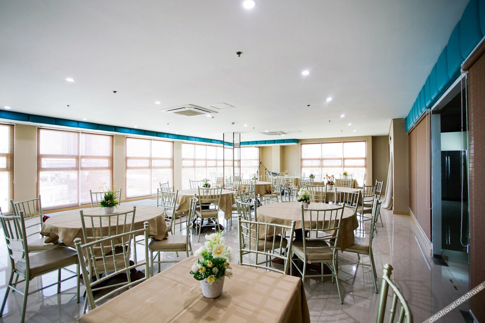 Asrodel Hotel RedPartner 3*