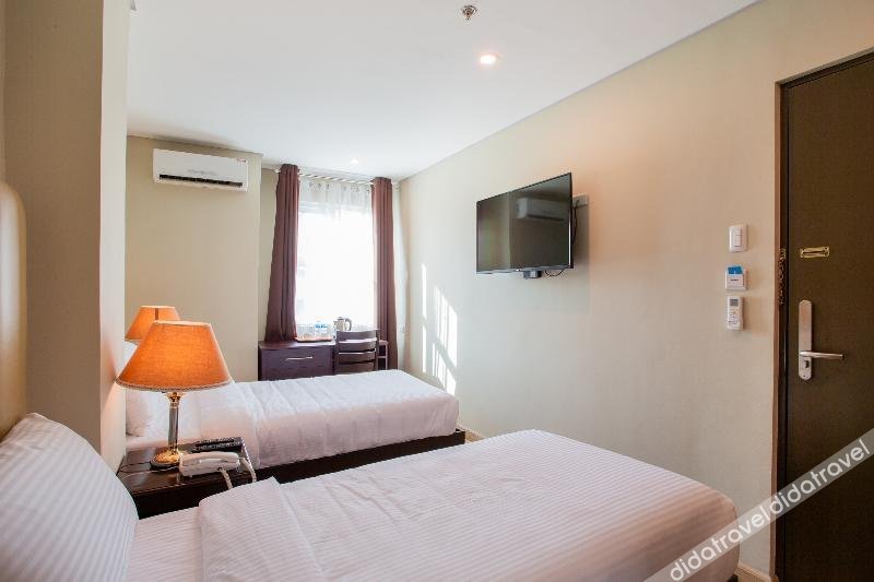 Asrodel Hotel RedPartner 3*