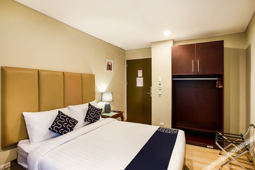 Asrodel Hotel RedPartner 3*
