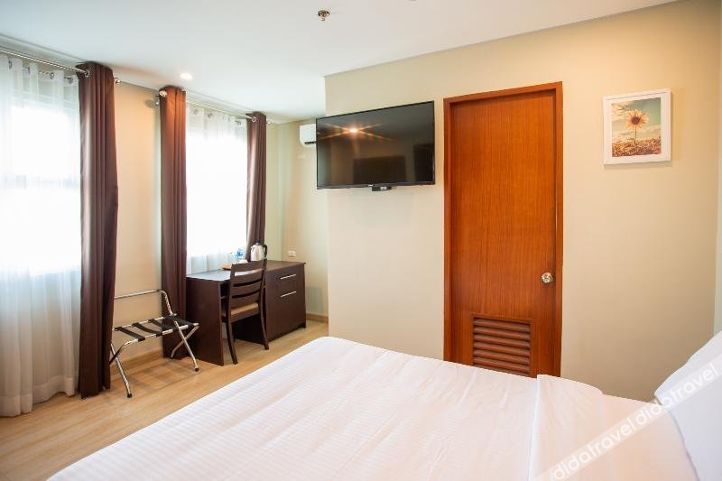 Asrodel Hotel RedPartner 3*