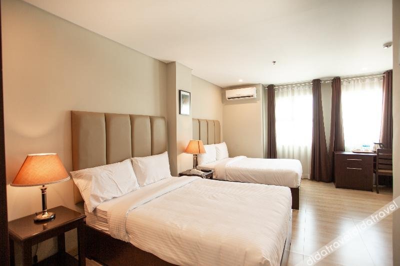 Asrodel Hotel RedPartner 3*