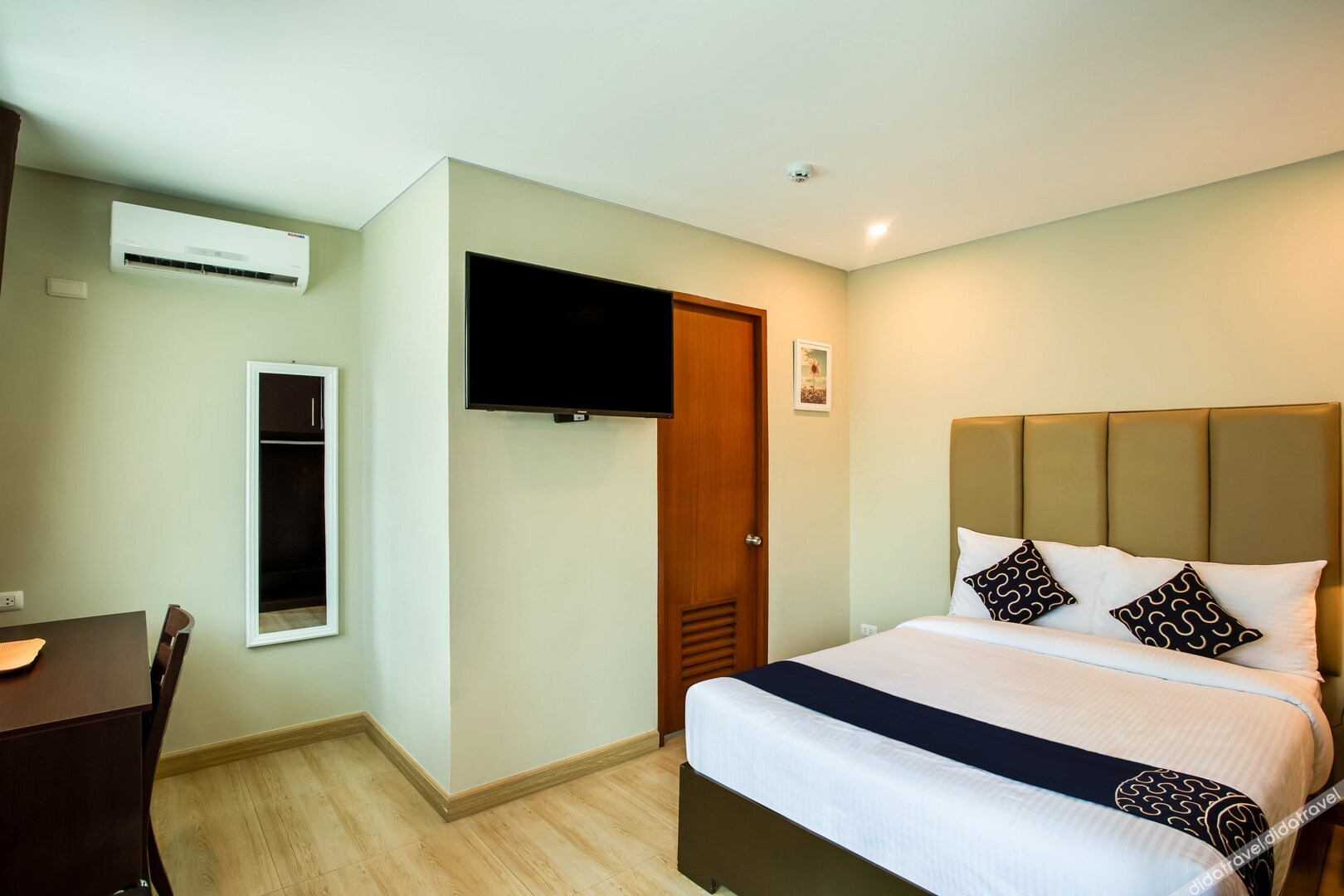 Asrodel Hotel RedPartner 3*