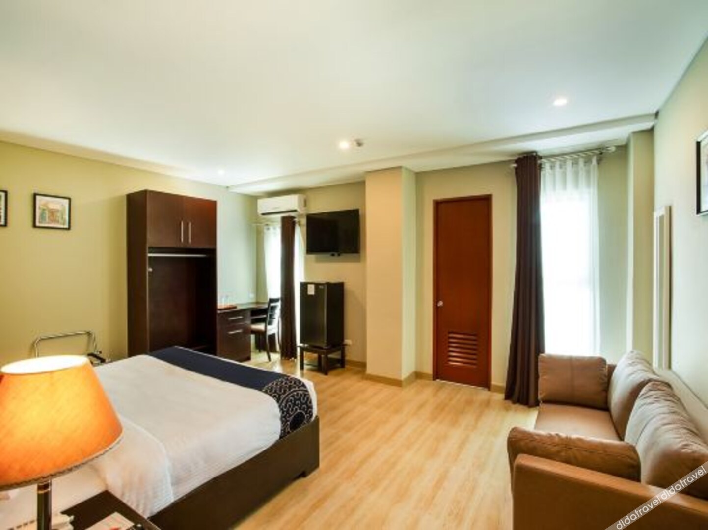 Asrodel Hotel RedPartner 3*