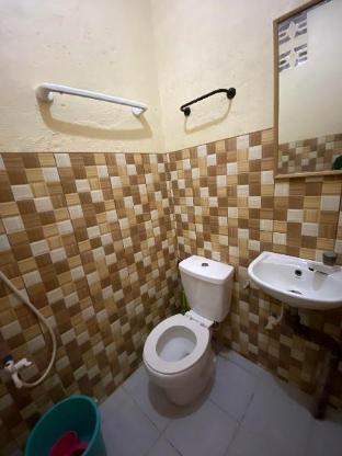 Alona Bohol Backpackers Hostel 1*