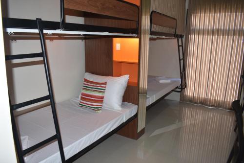 G Square Residences 2*
